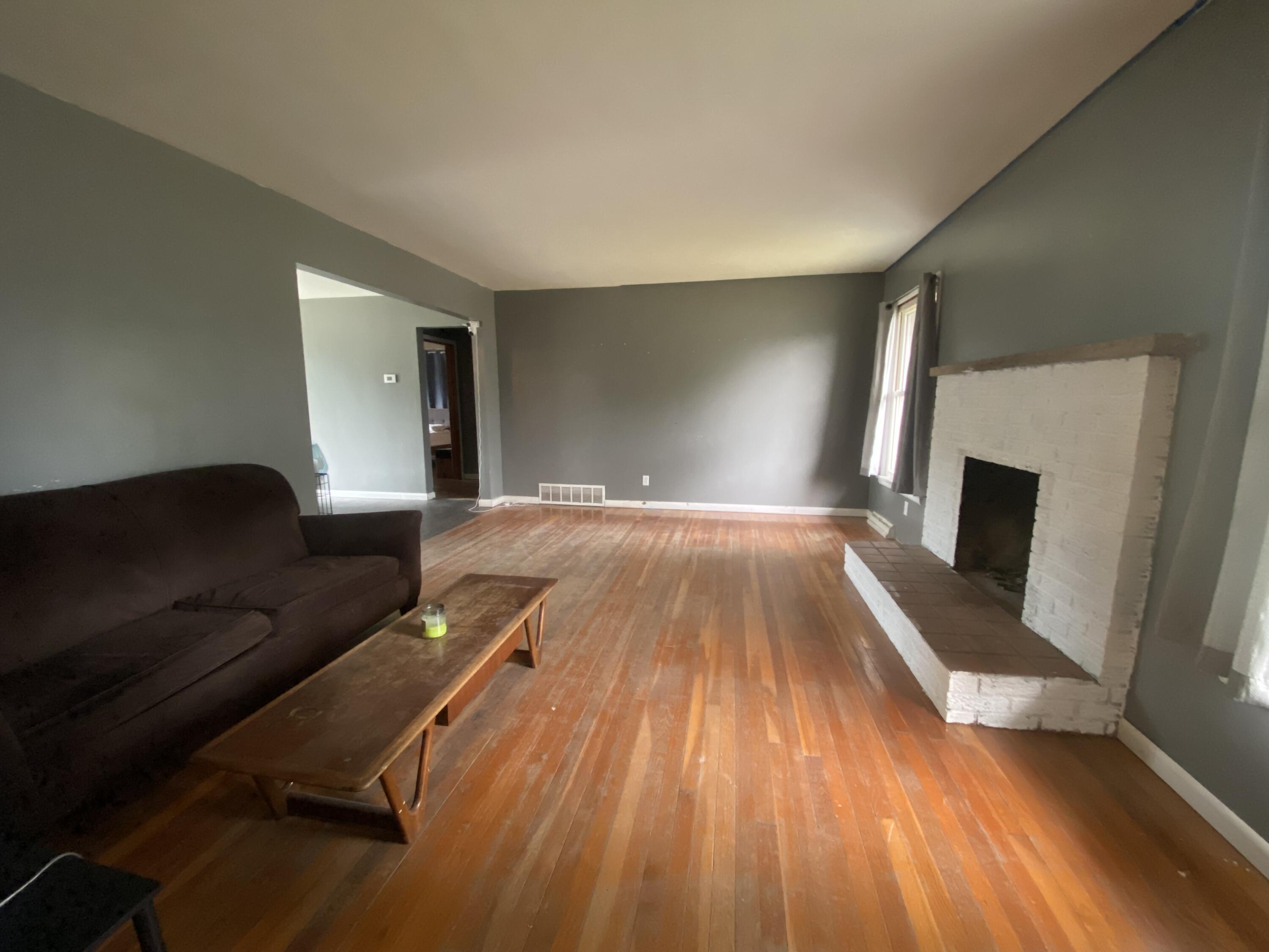 1948 Lawnel Avenue Muskegon MI 49441
