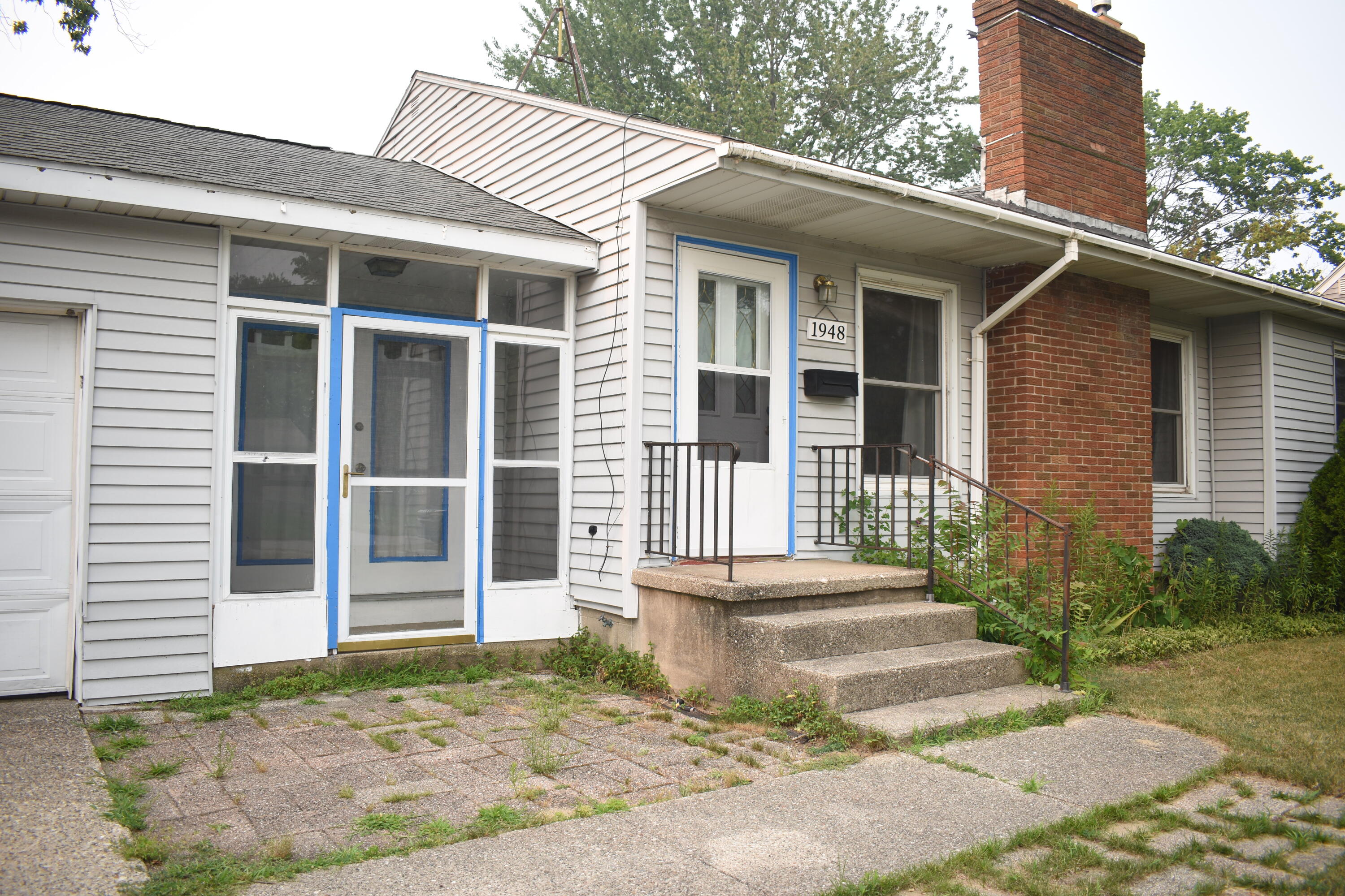 1948 Lawnel Avenue Muskegon MI 49441