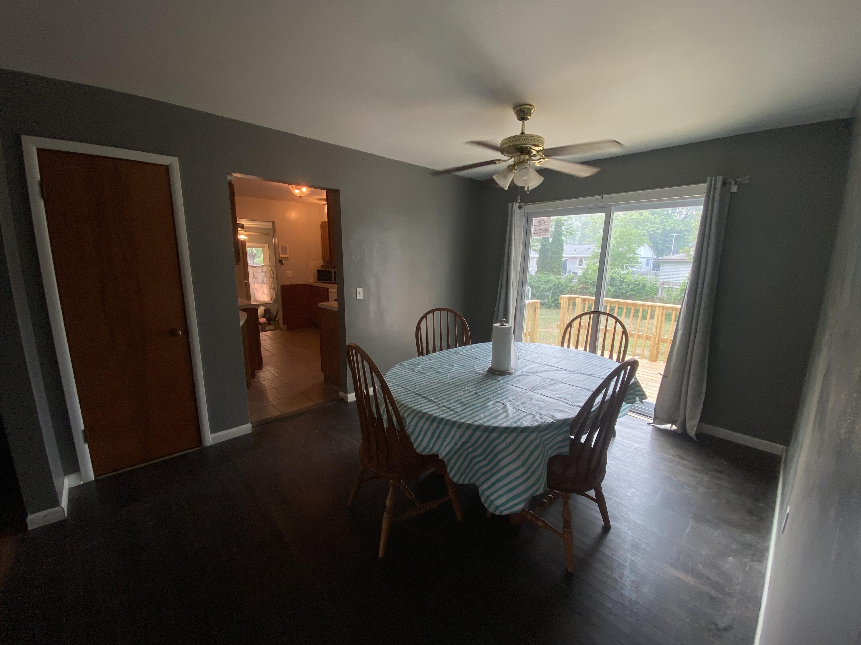 1948 Lawnel Avenue Muskegon MI 49441