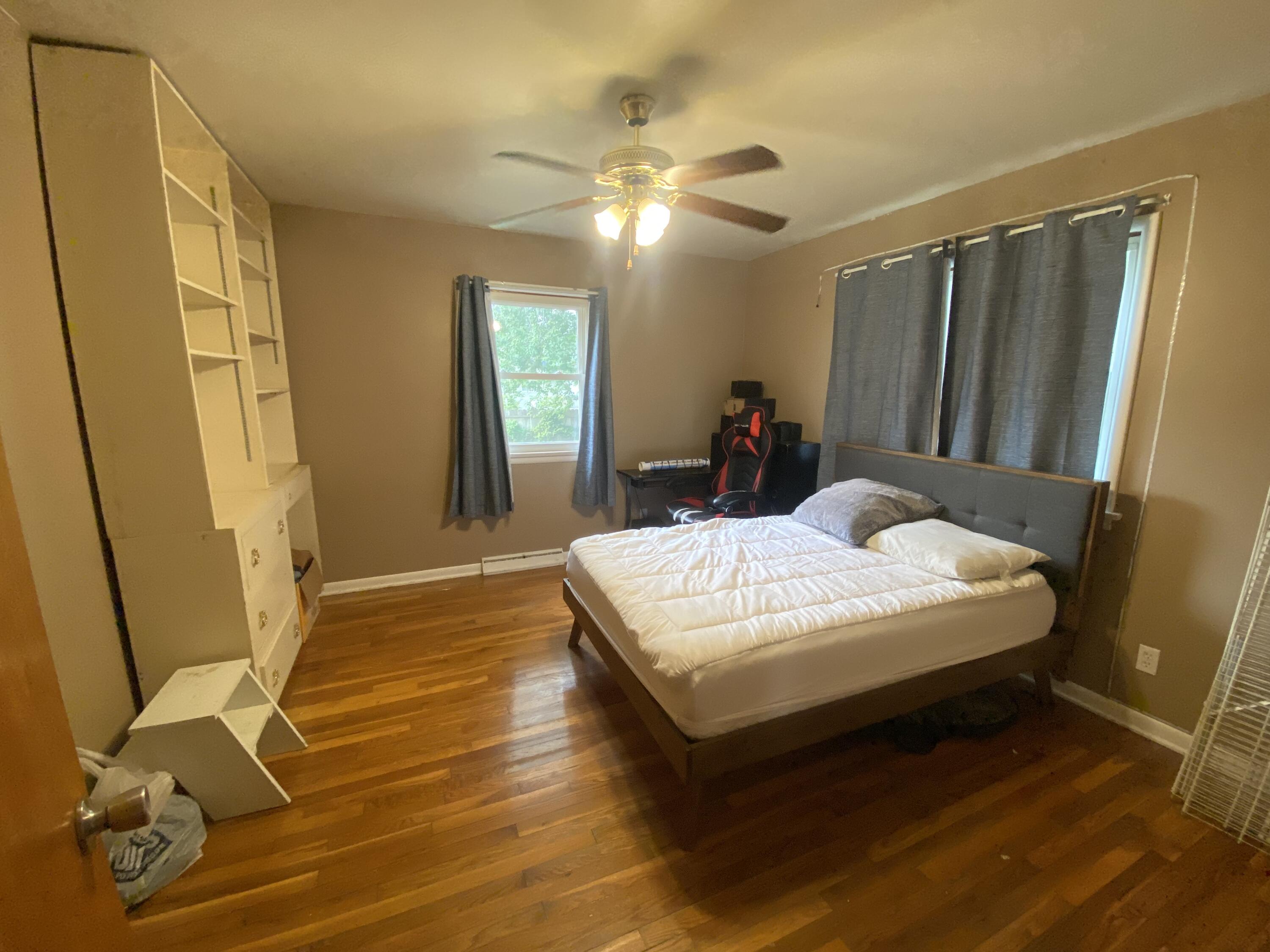 1948 Lawnel Avenue Muskegon MI 49441