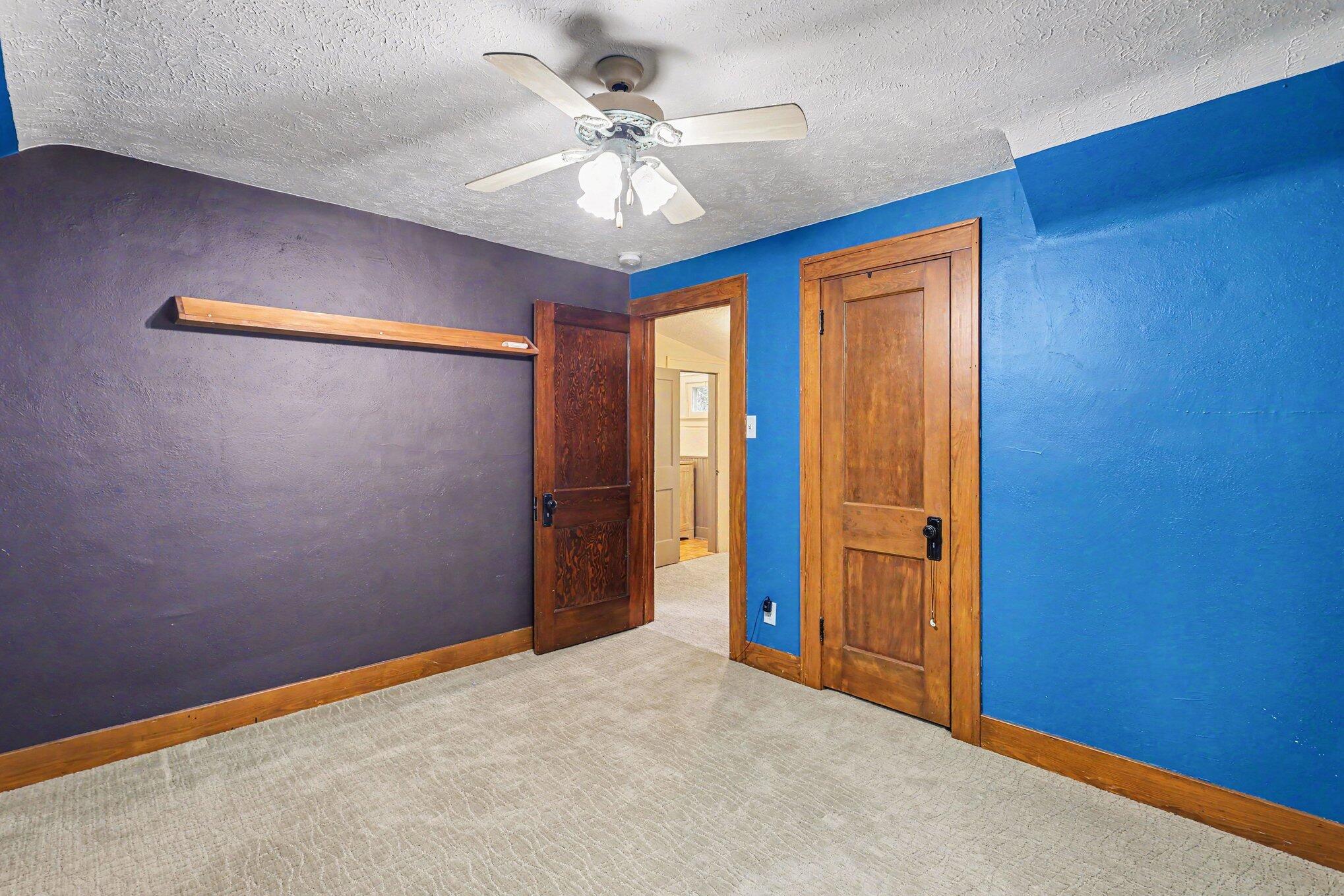 293 W 20th Street Holland MI 49423