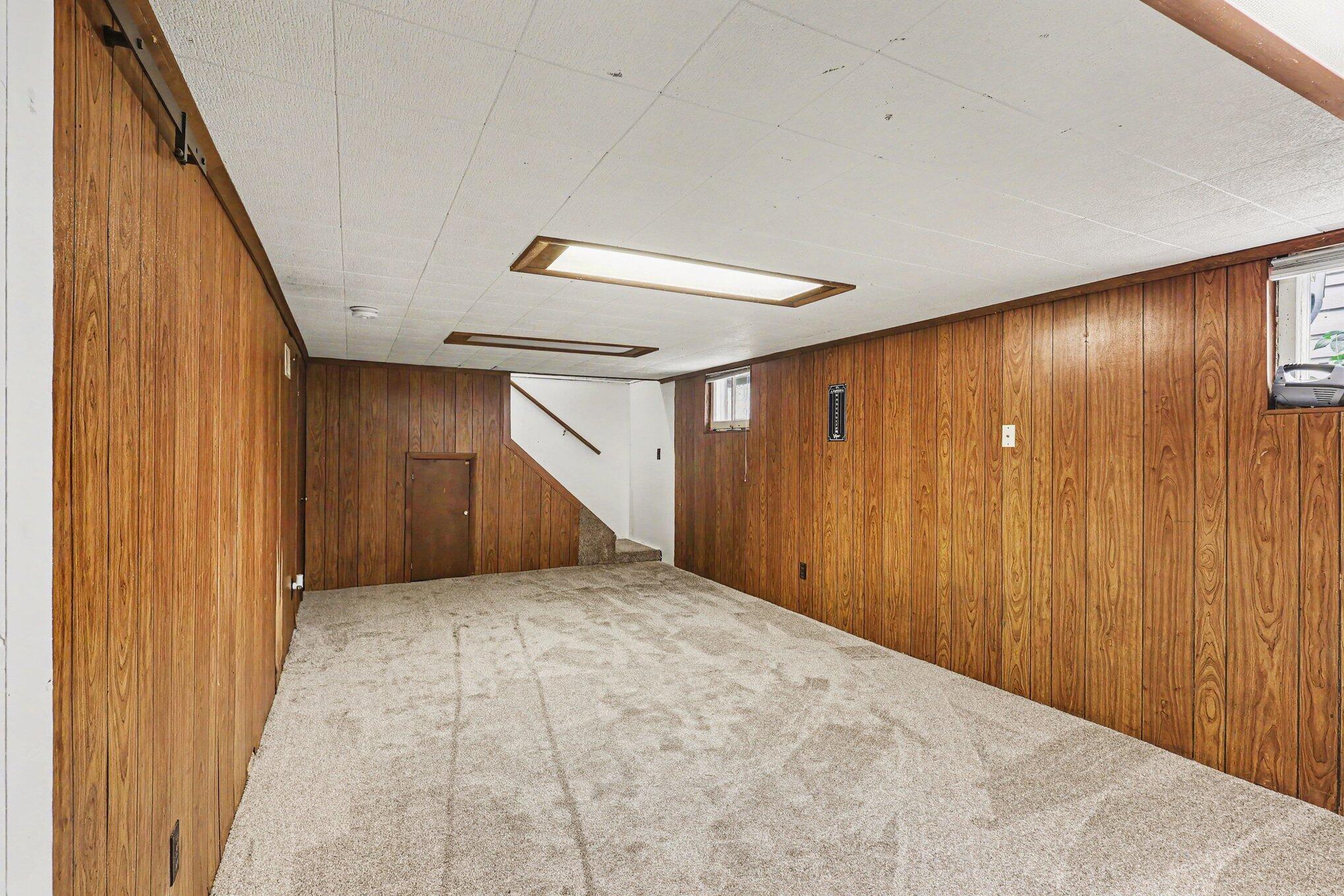 293 W 20th Street Holland MI 49423