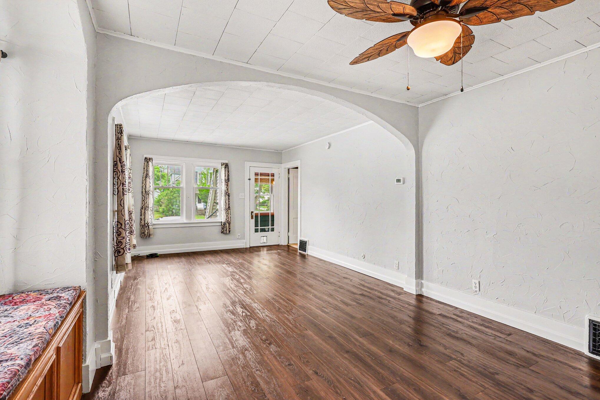 293 W 20th Street Holland MI 49423