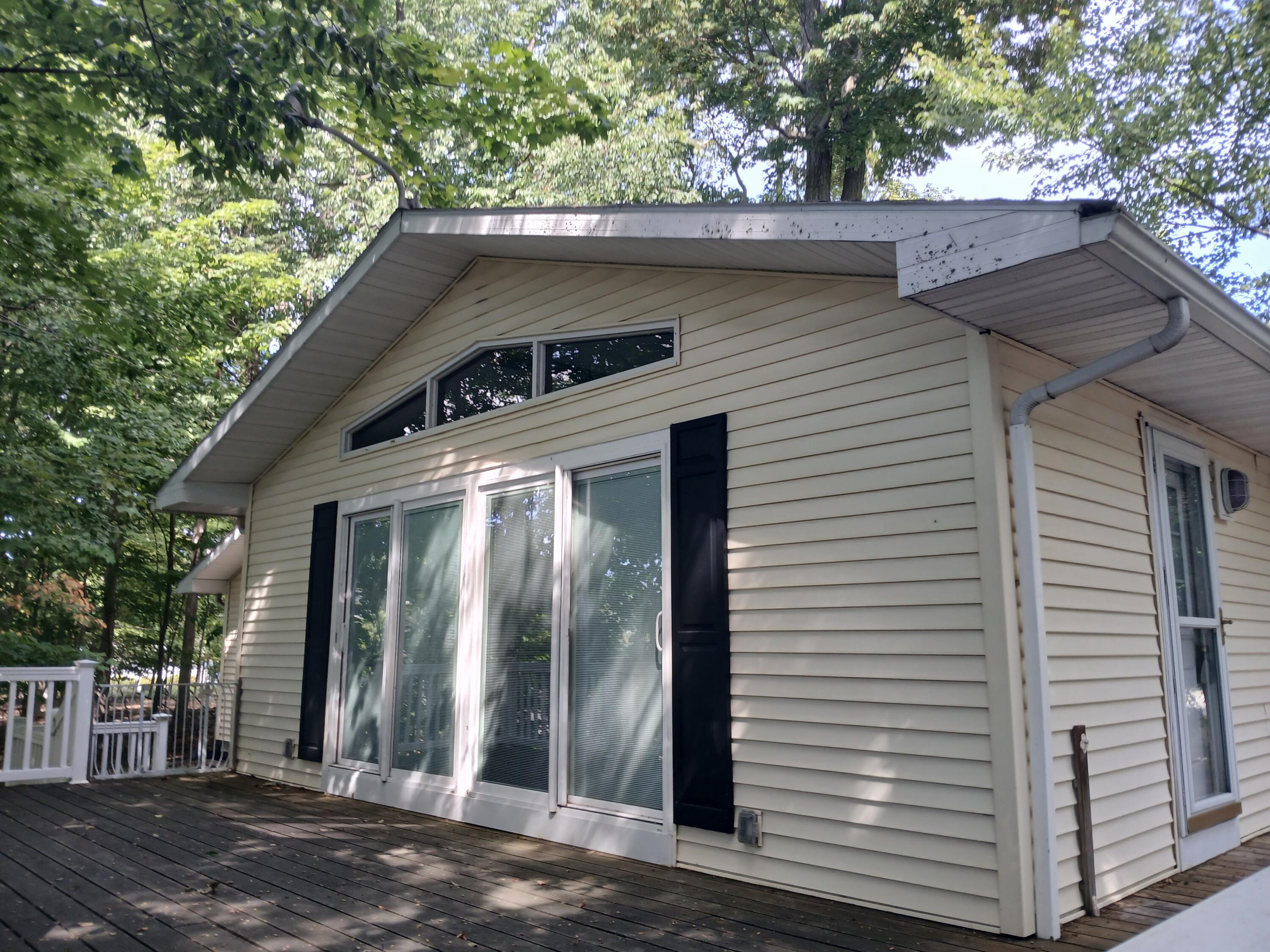 4771 N Ariel Avenue Ludington MI 49431