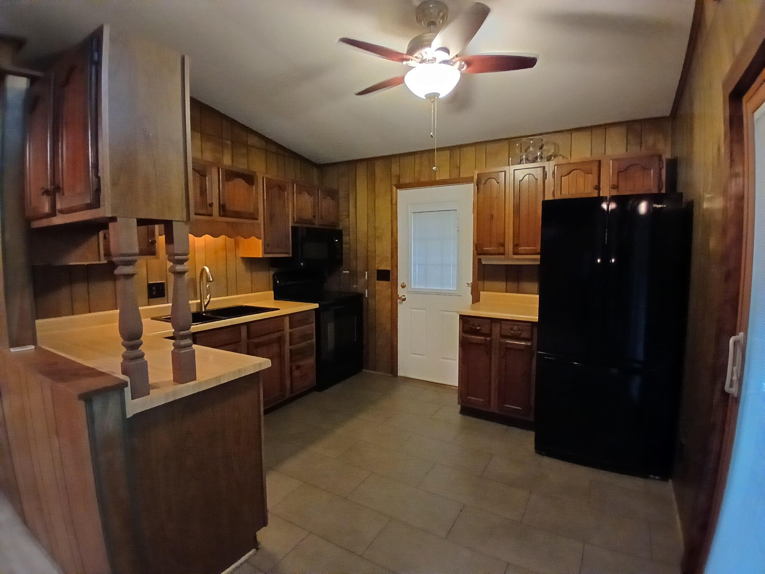 4771 N Ariel Avenue Ludington MI 49431