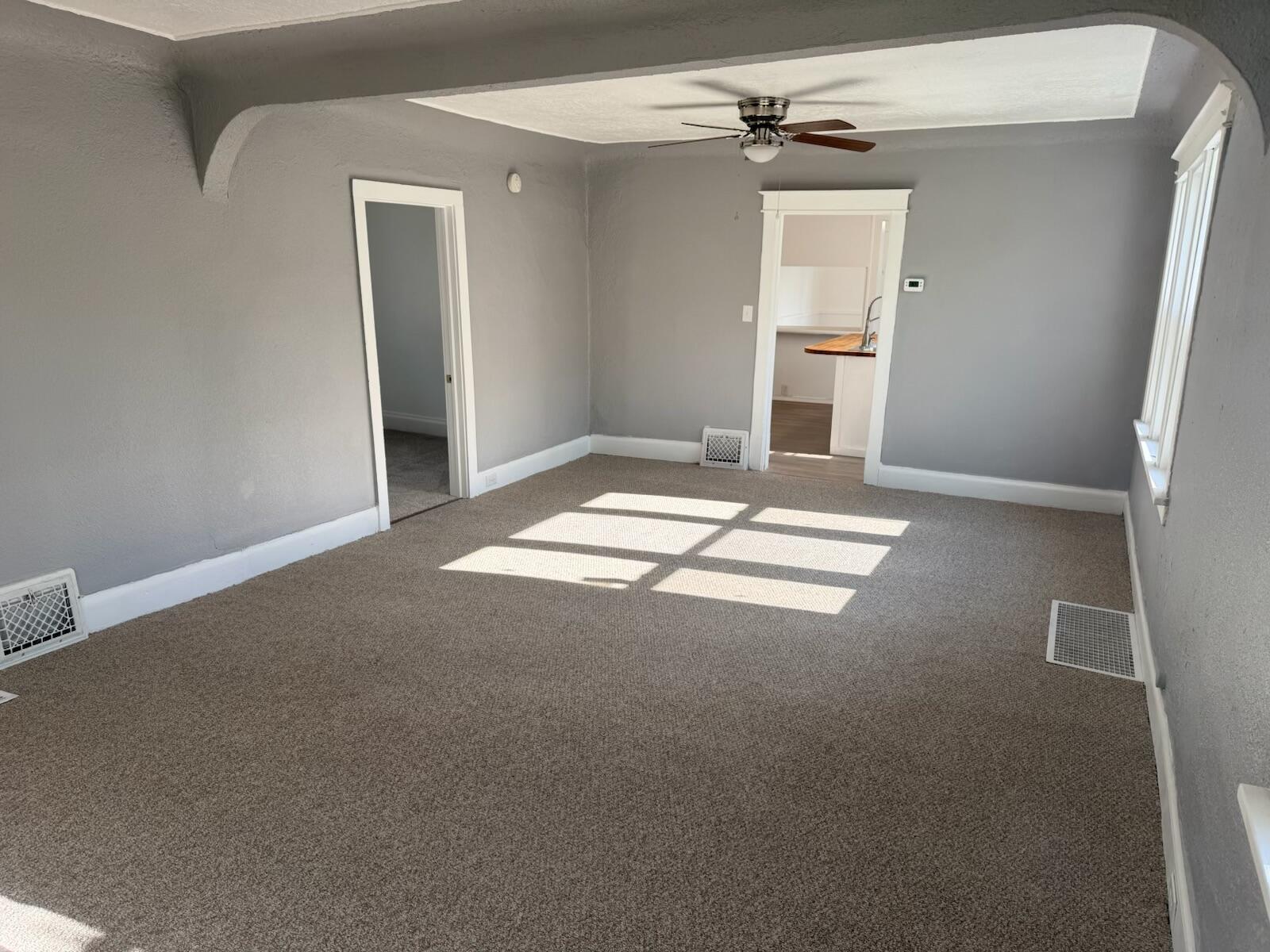 1045 E Forest Avenue Muskegon MI 49442