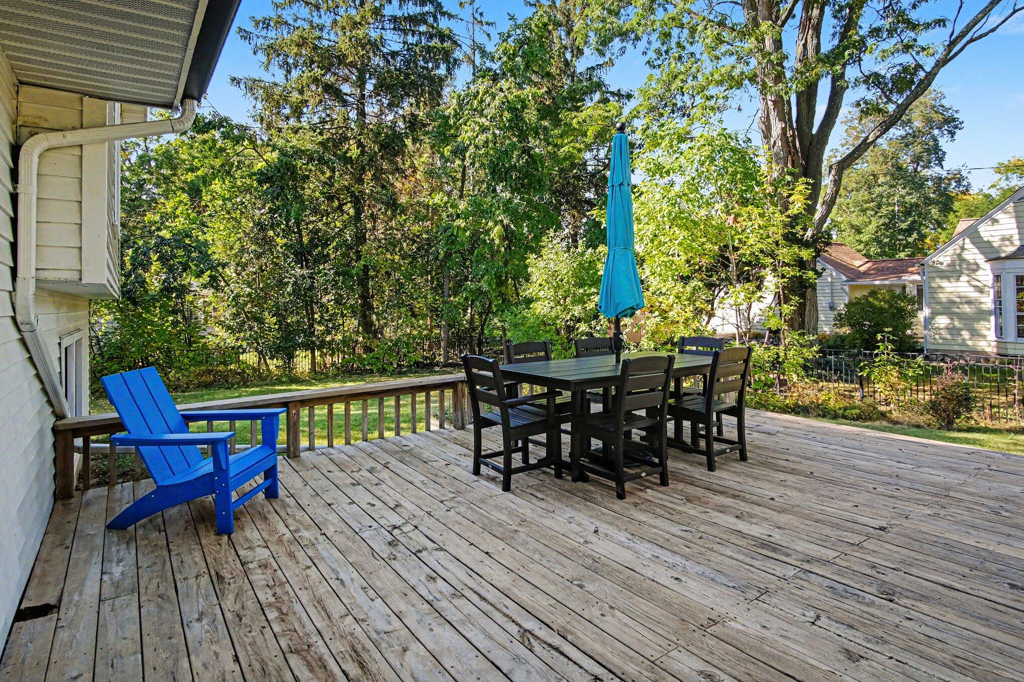 1931 Lonsdale Drive NE Grand Rapids MI 49503