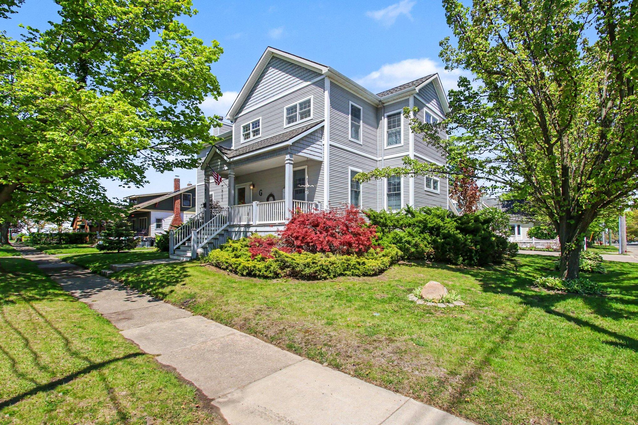 97 Superior Street South Haven MI 49090