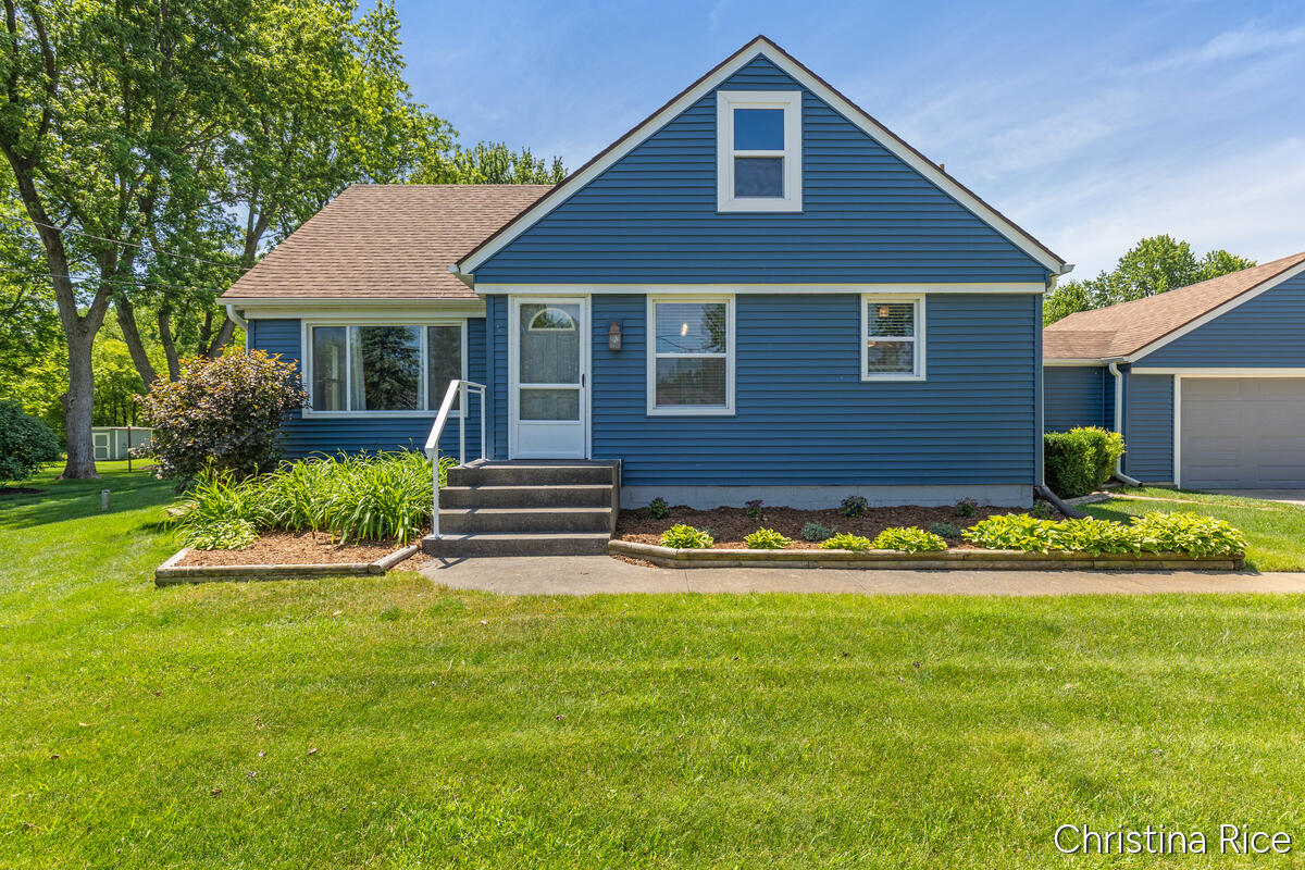 866 76th Street SE Byron Center MI 49315