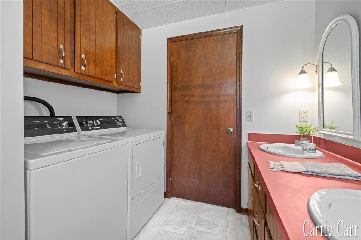 4291 4 Mile Road NE Grand Rapids MI 49525