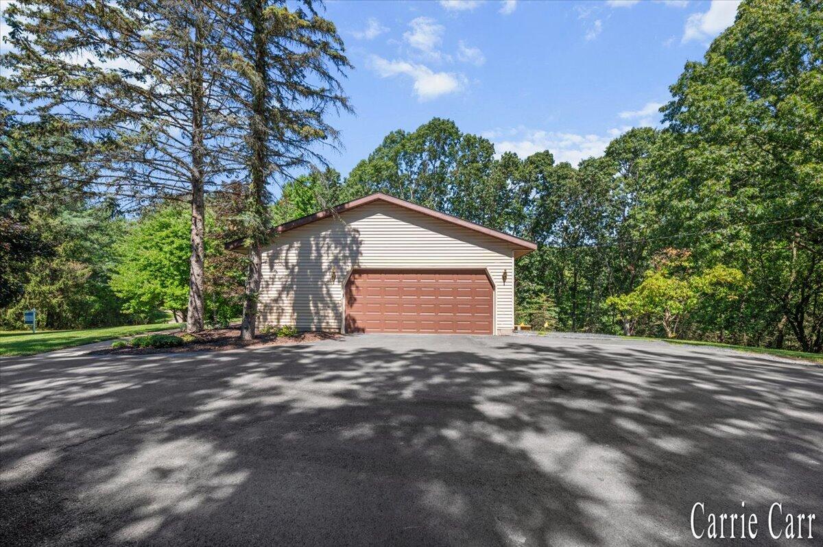 4291 4 Mile Road NE Grand Rapids MI 49525