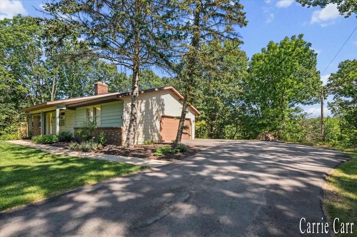 4291 4 Mile Road NE Grand Rapids MI 49525