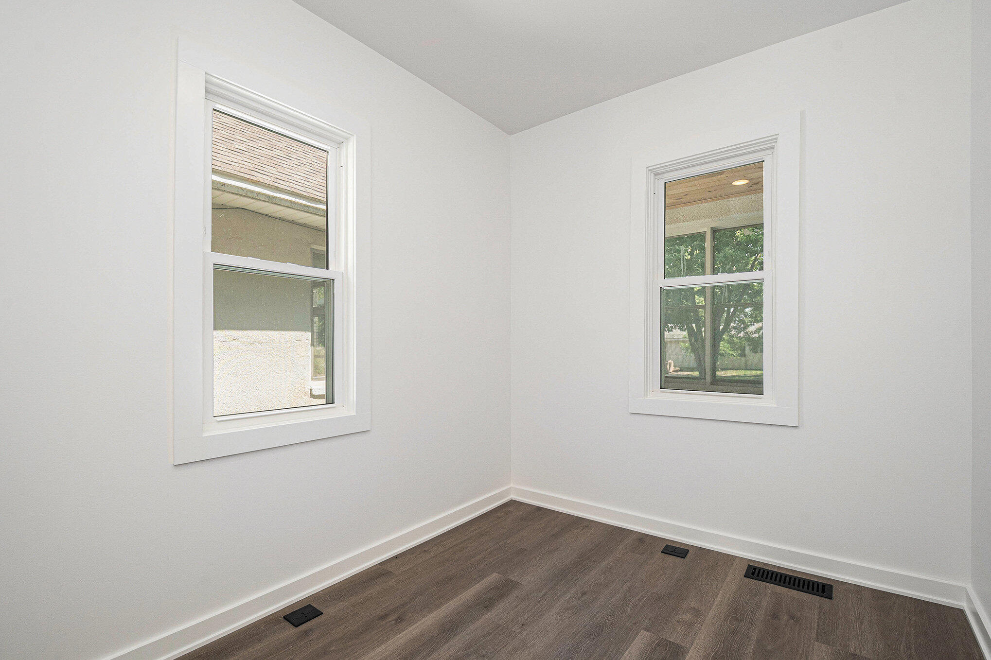 63 Iris Place NE Grand Rapids MI 49503