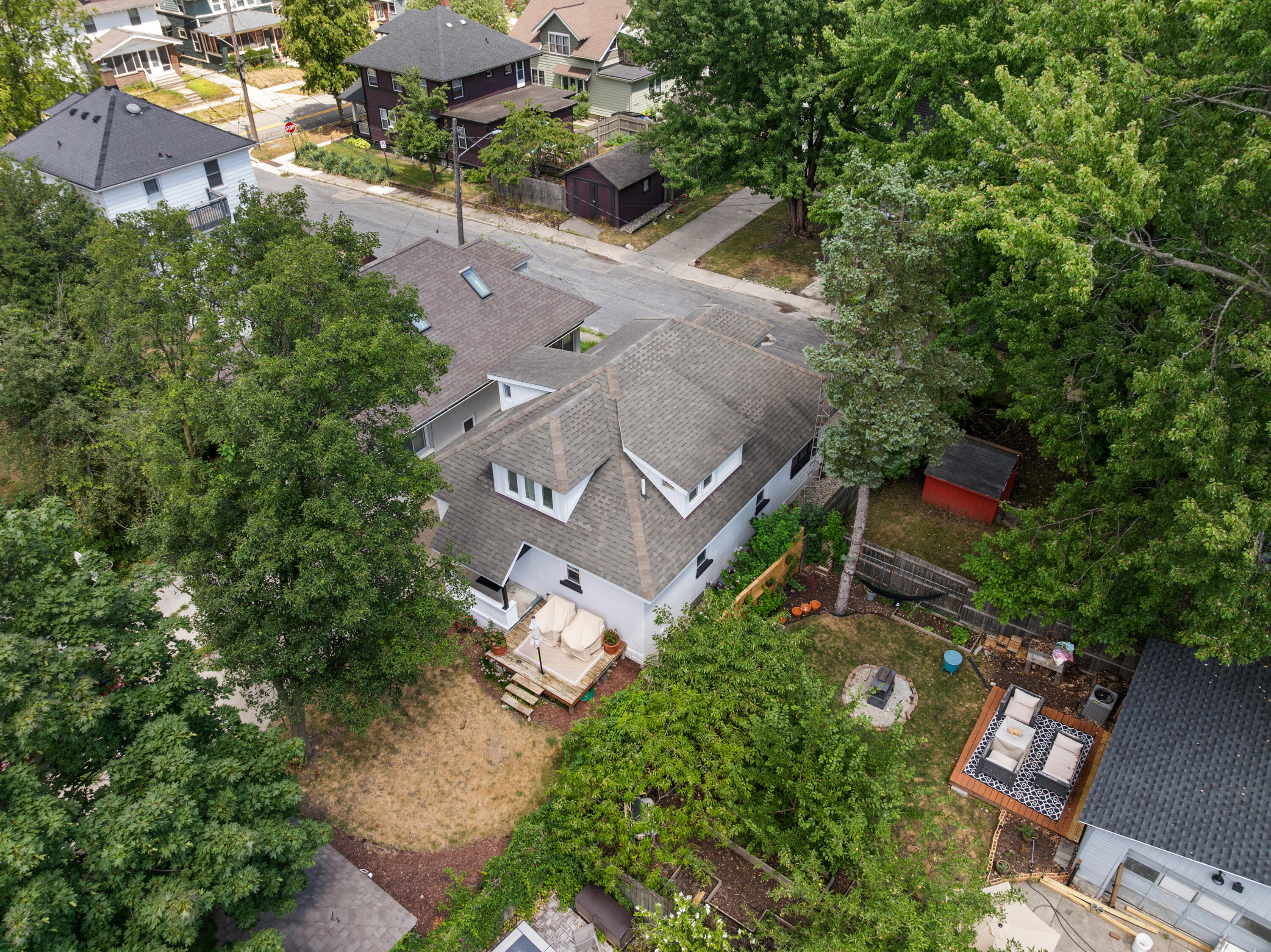 63 Iris Place NE Grand Rapids MI 49503