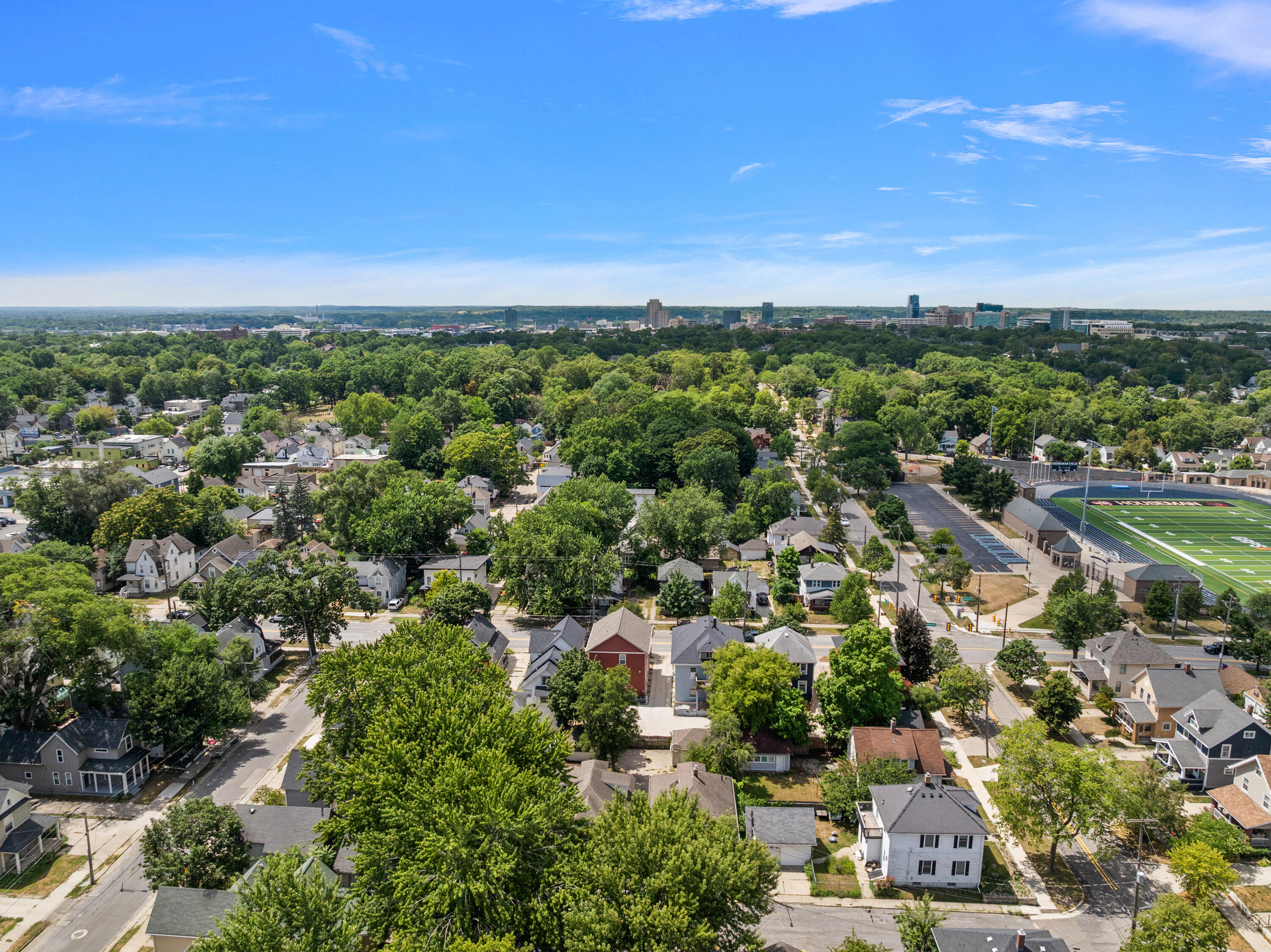63 Iris Place NE Grand Rapids MI 49503