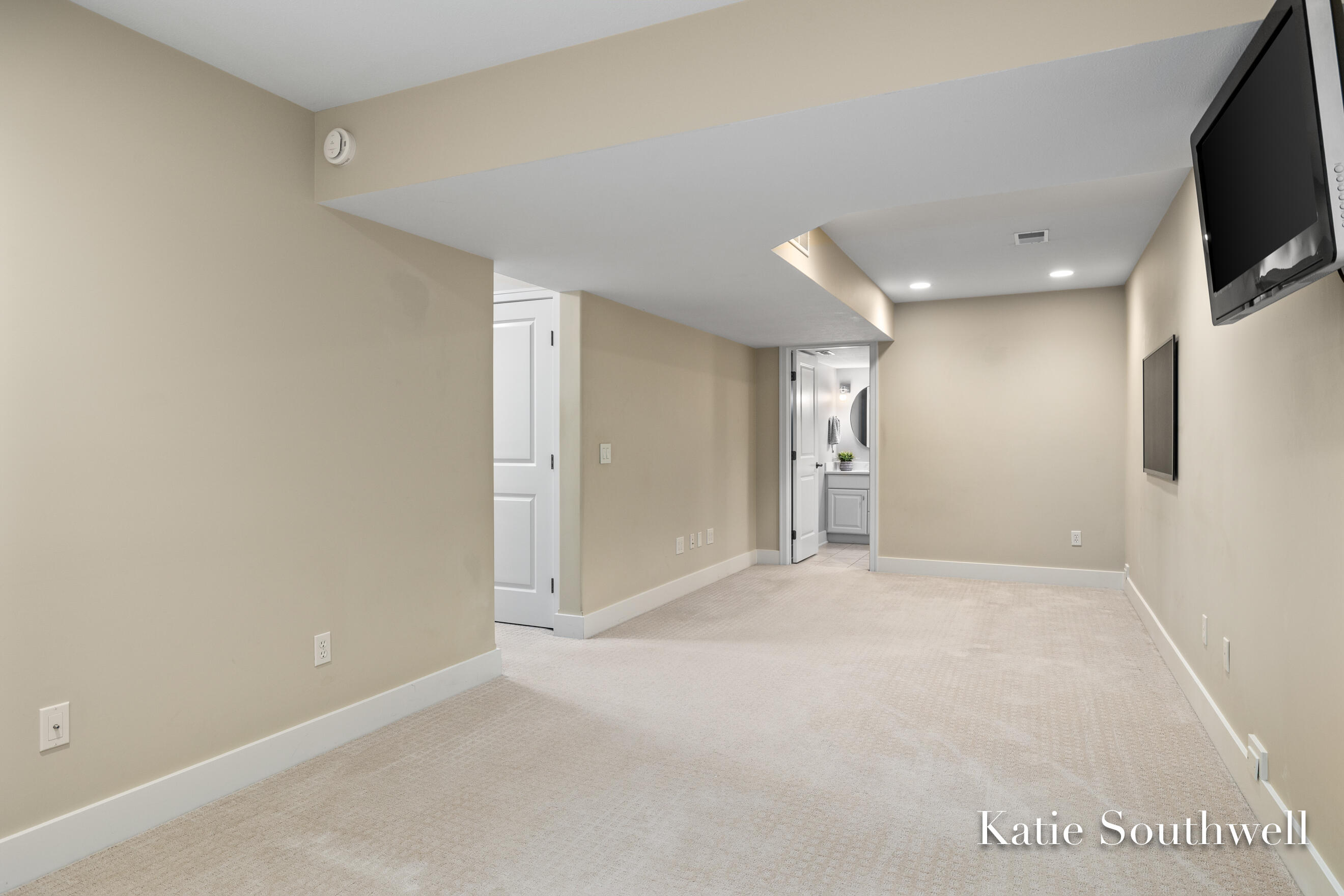4667 Sundial Drive NE Grand Rapids MI 49525