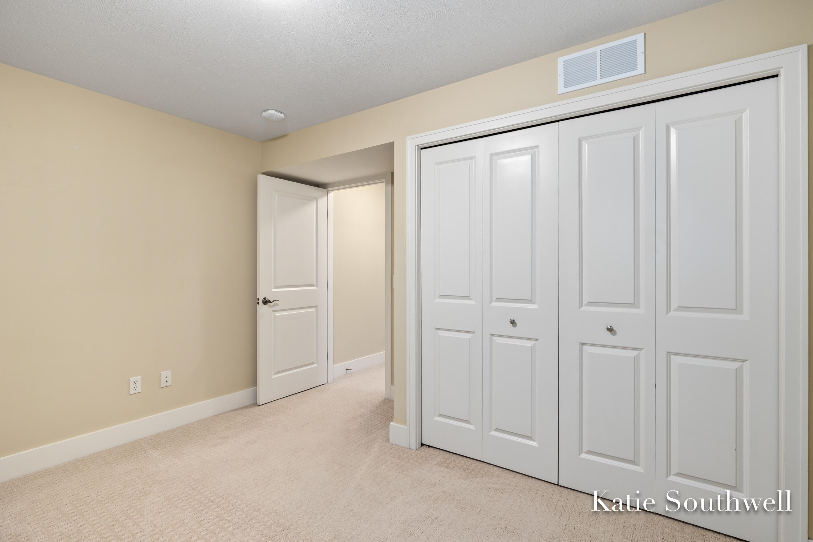4667 Sundial Drive NE Grand Rapids MI 49525