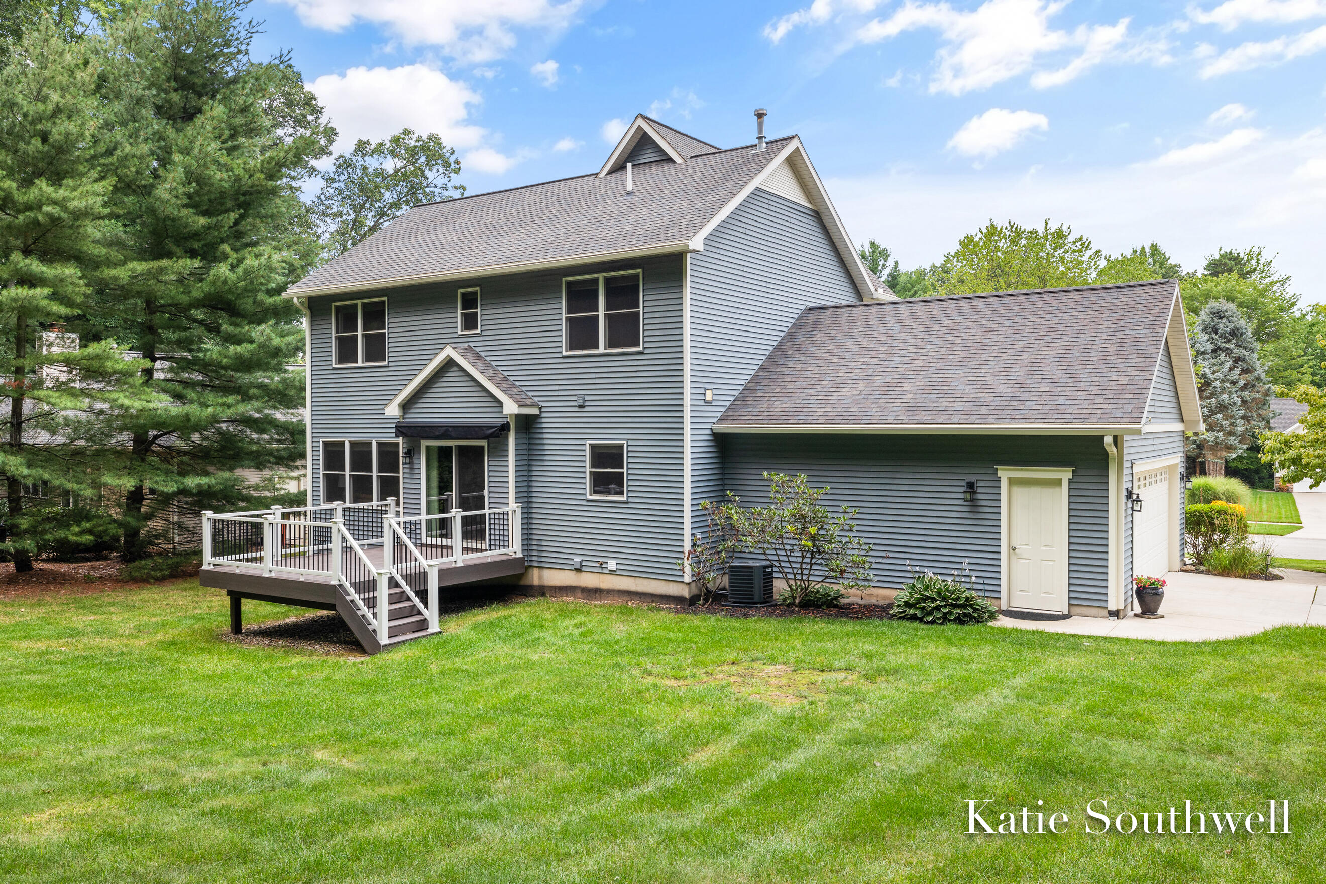 4667 Sundial Drive NE Grand Rapids MI 49525