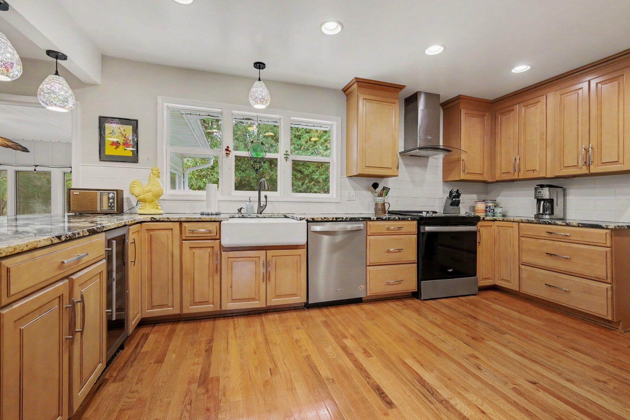 2208 Ontonagon Avenue SE Grand Rapids MI 49506