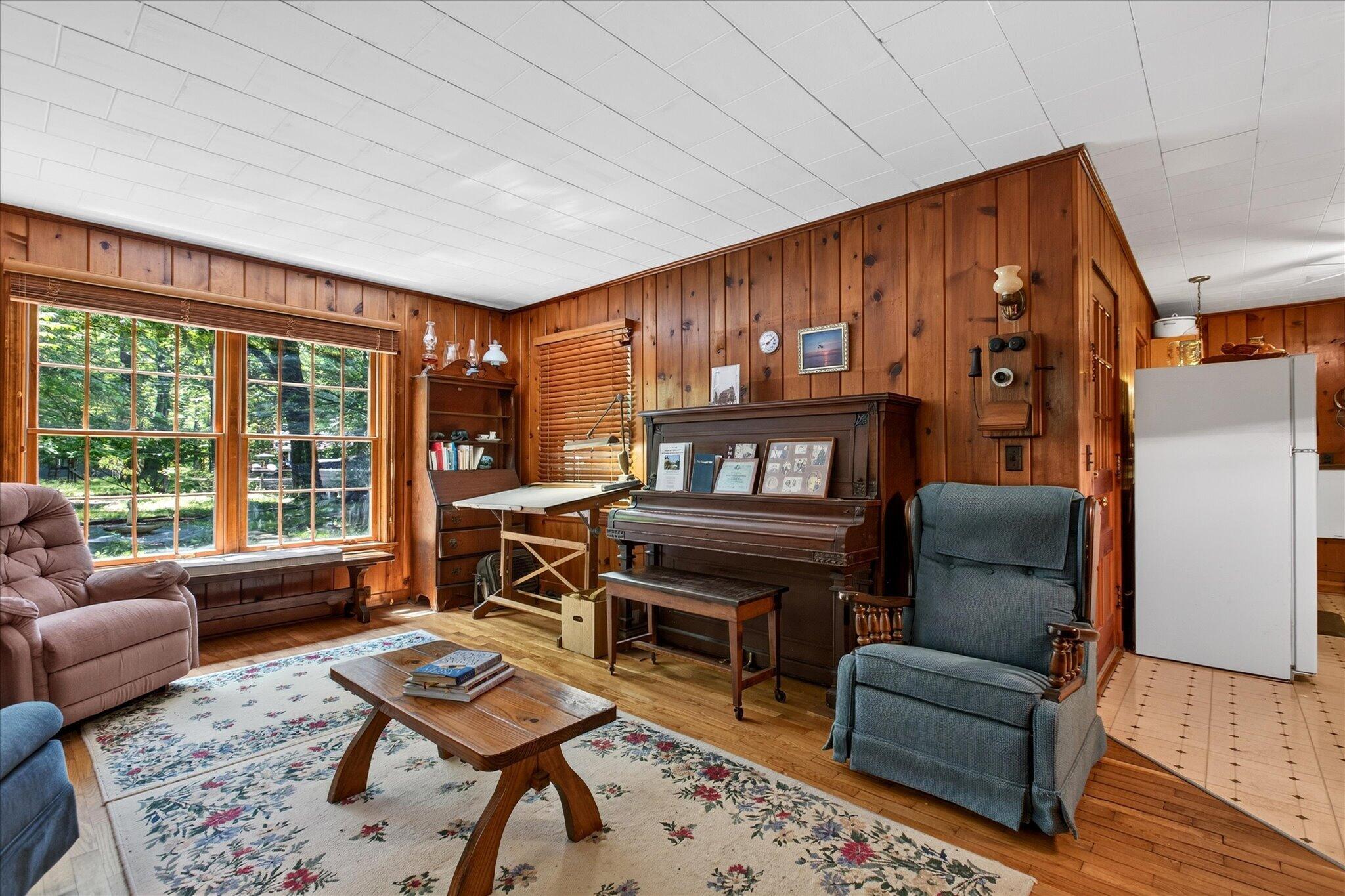 7110 Horseshoe Drive Three Oaks MI 49128
