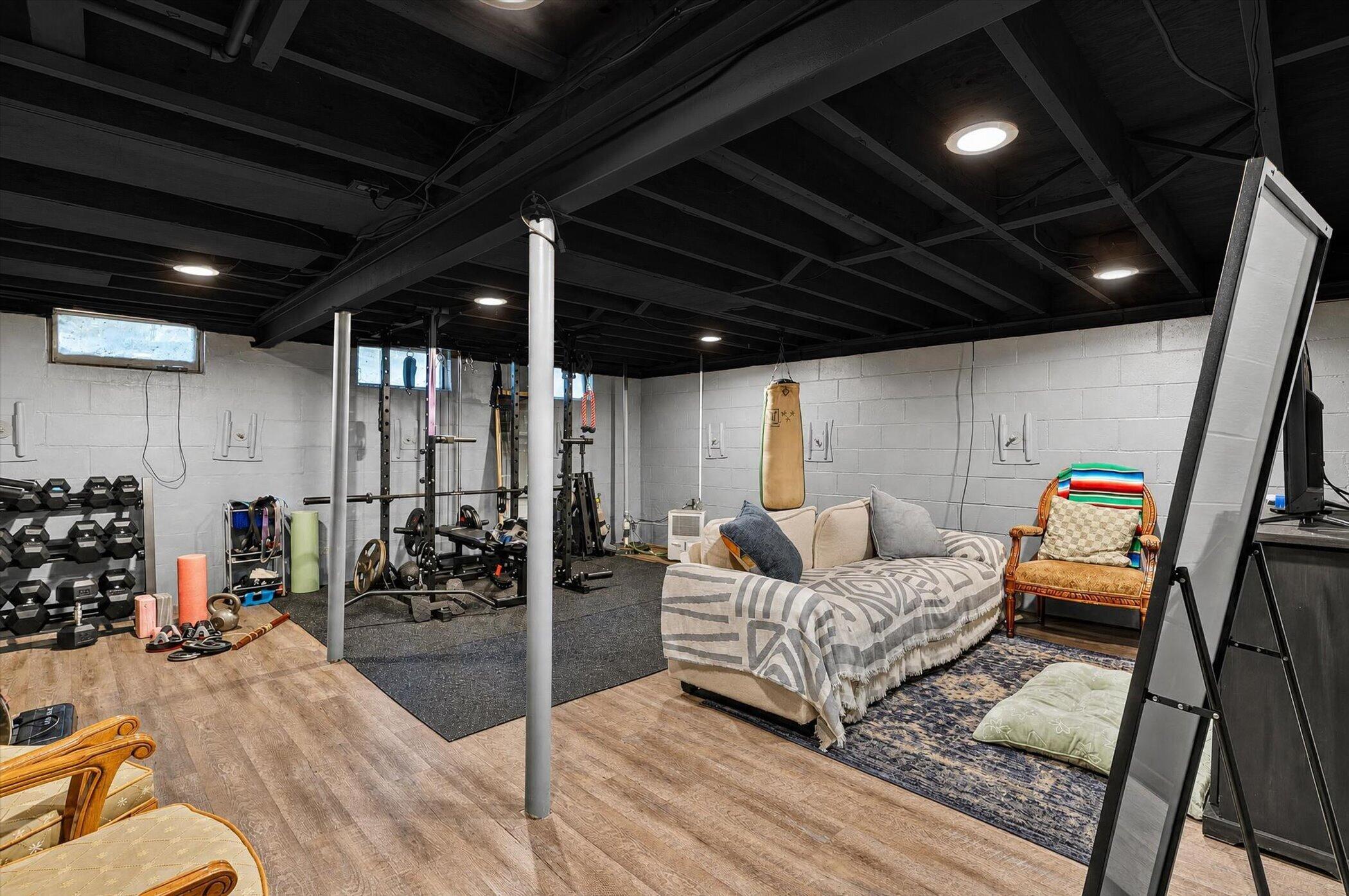 4089 Northgate Drive NE Grand Rapids MI 49525