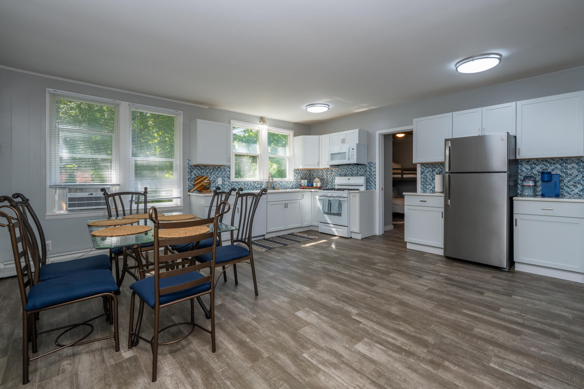 7976 Central Avenue Coloma MI 49038