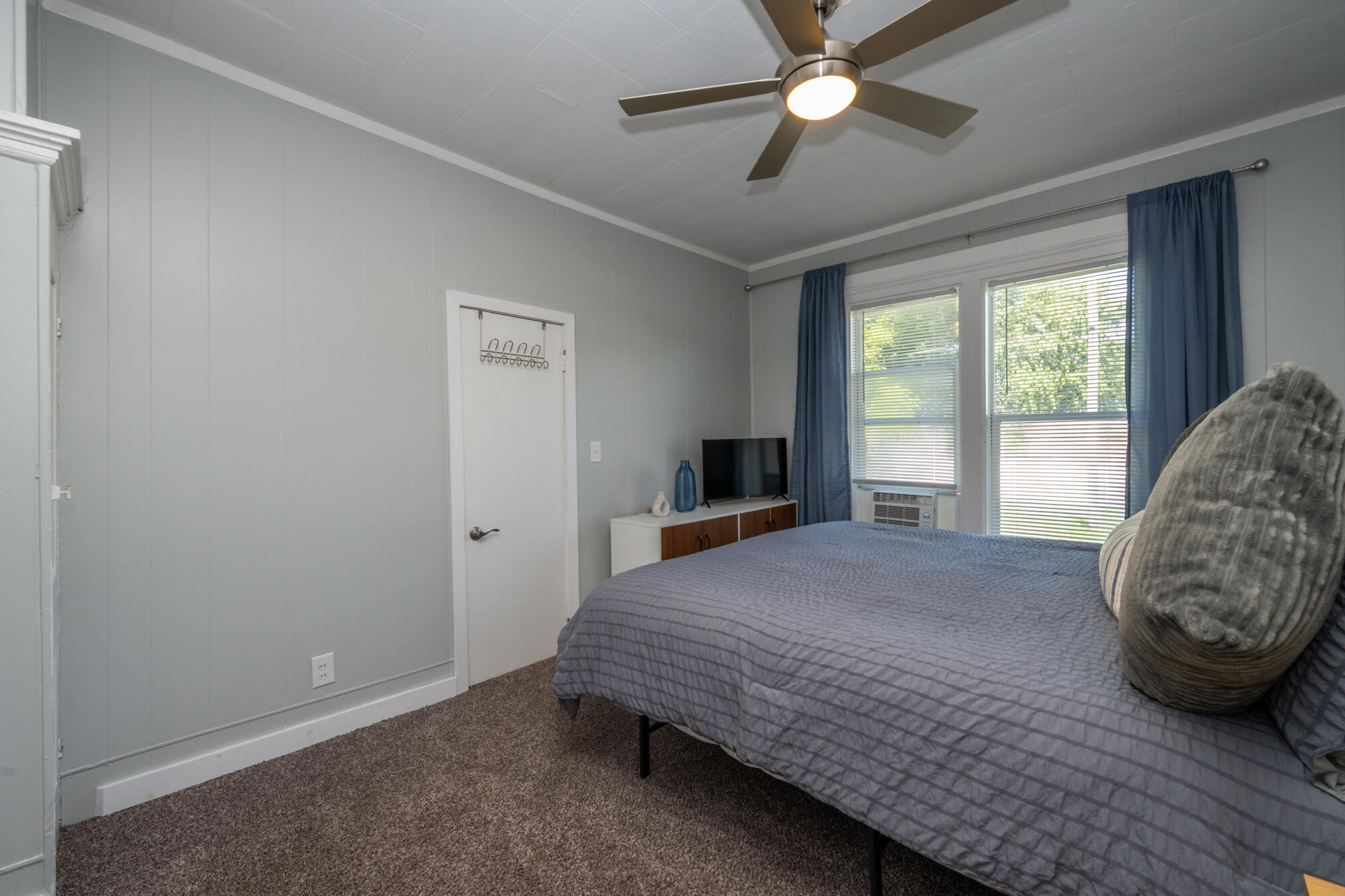 7976 Central Avenue Coloma MI 49038