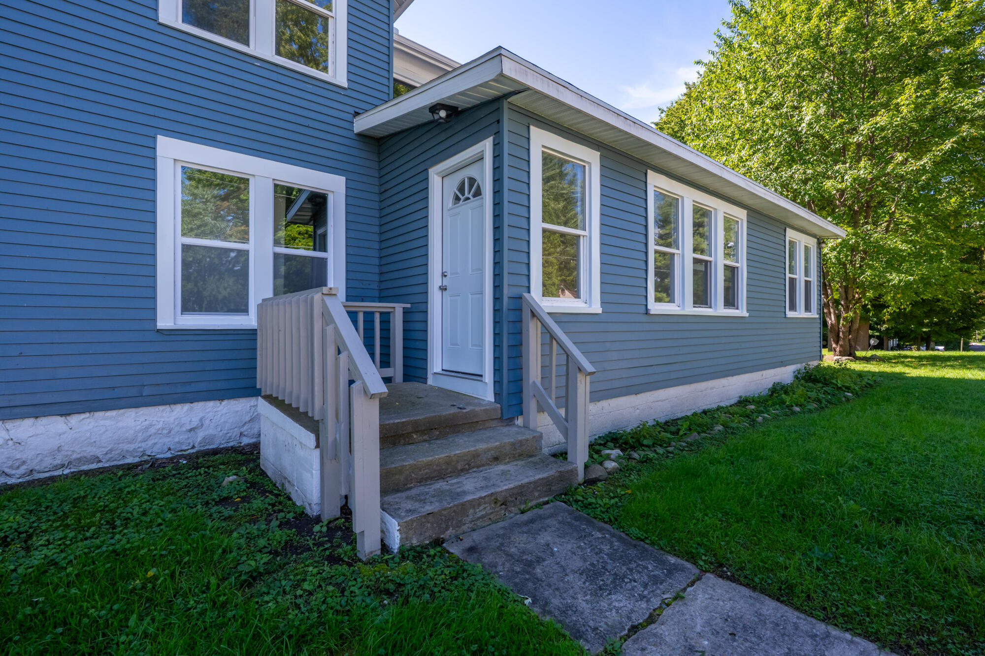 7976 Central Avenue Coloma MI 49038