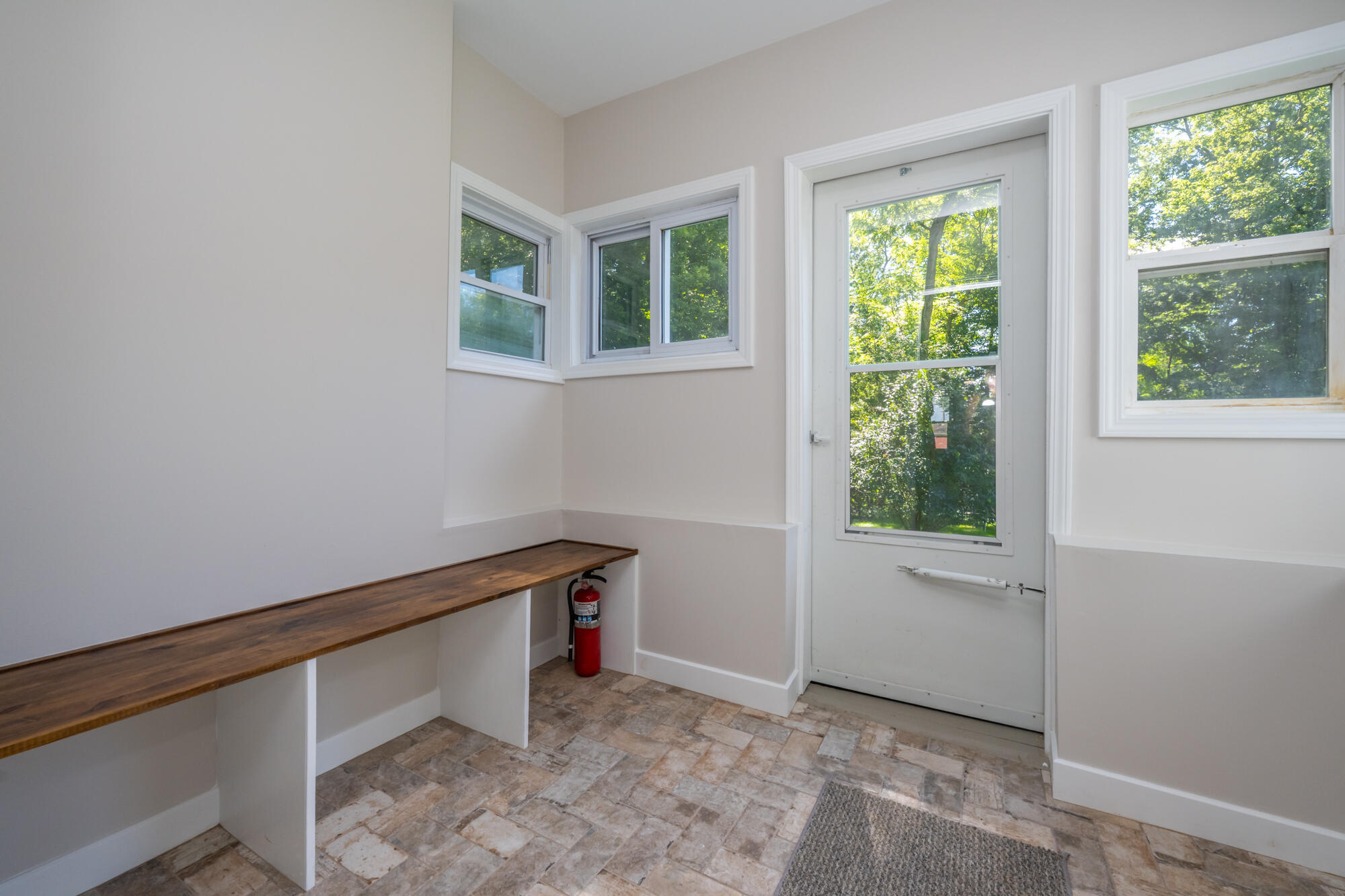 7976 Central Avenue Coloma MI 49038
