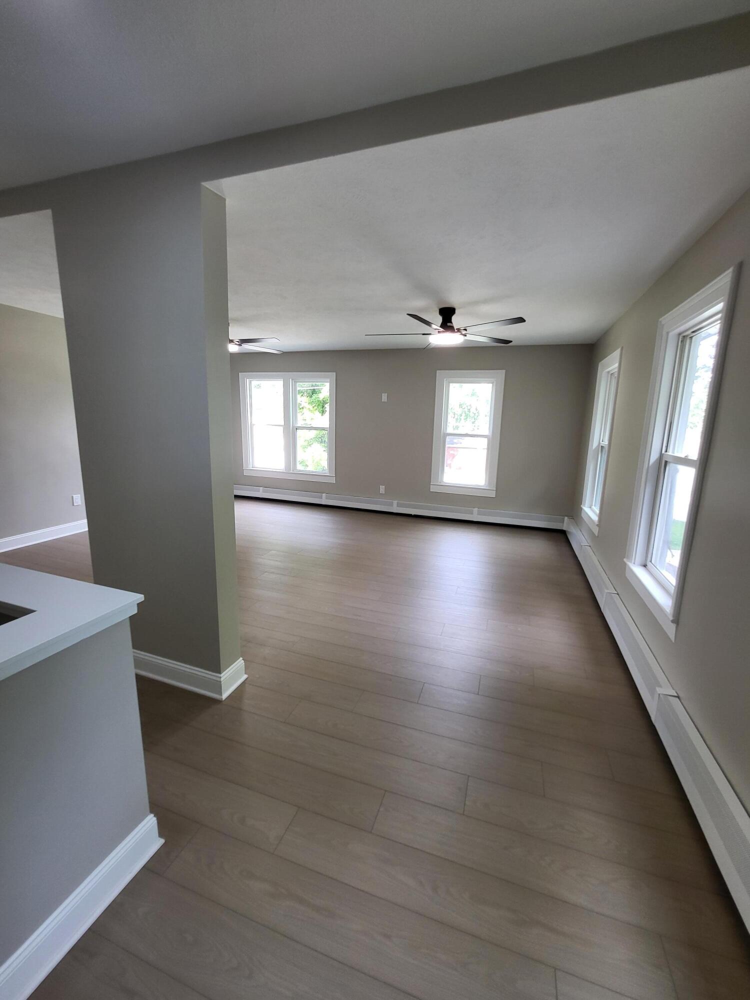 7976 Central Avenue Coloma MI 49038