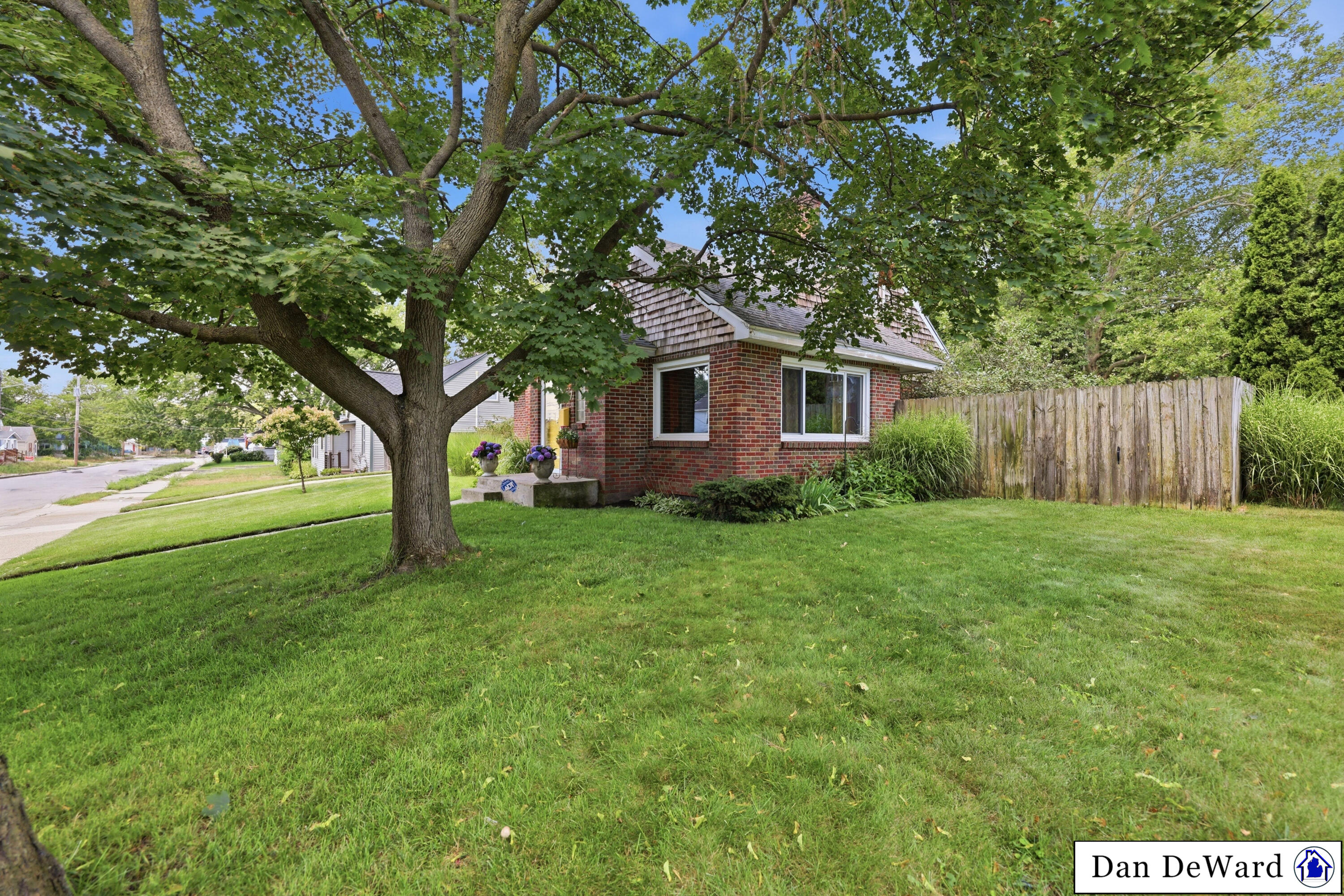 857 Merritt Street SE Grand Rapids MI 49507