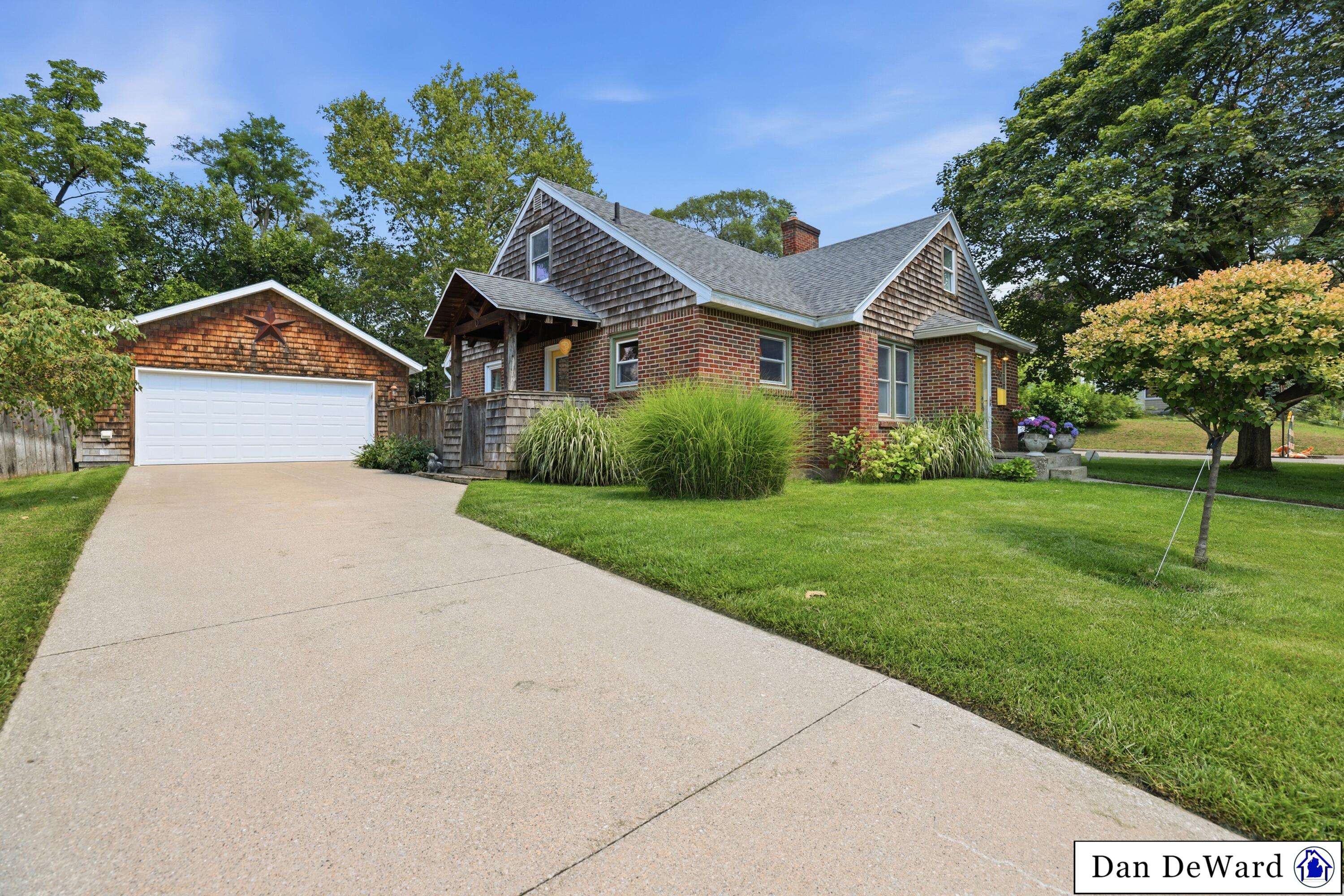 857 Merritt Street SE Grand Rapids MI 49507