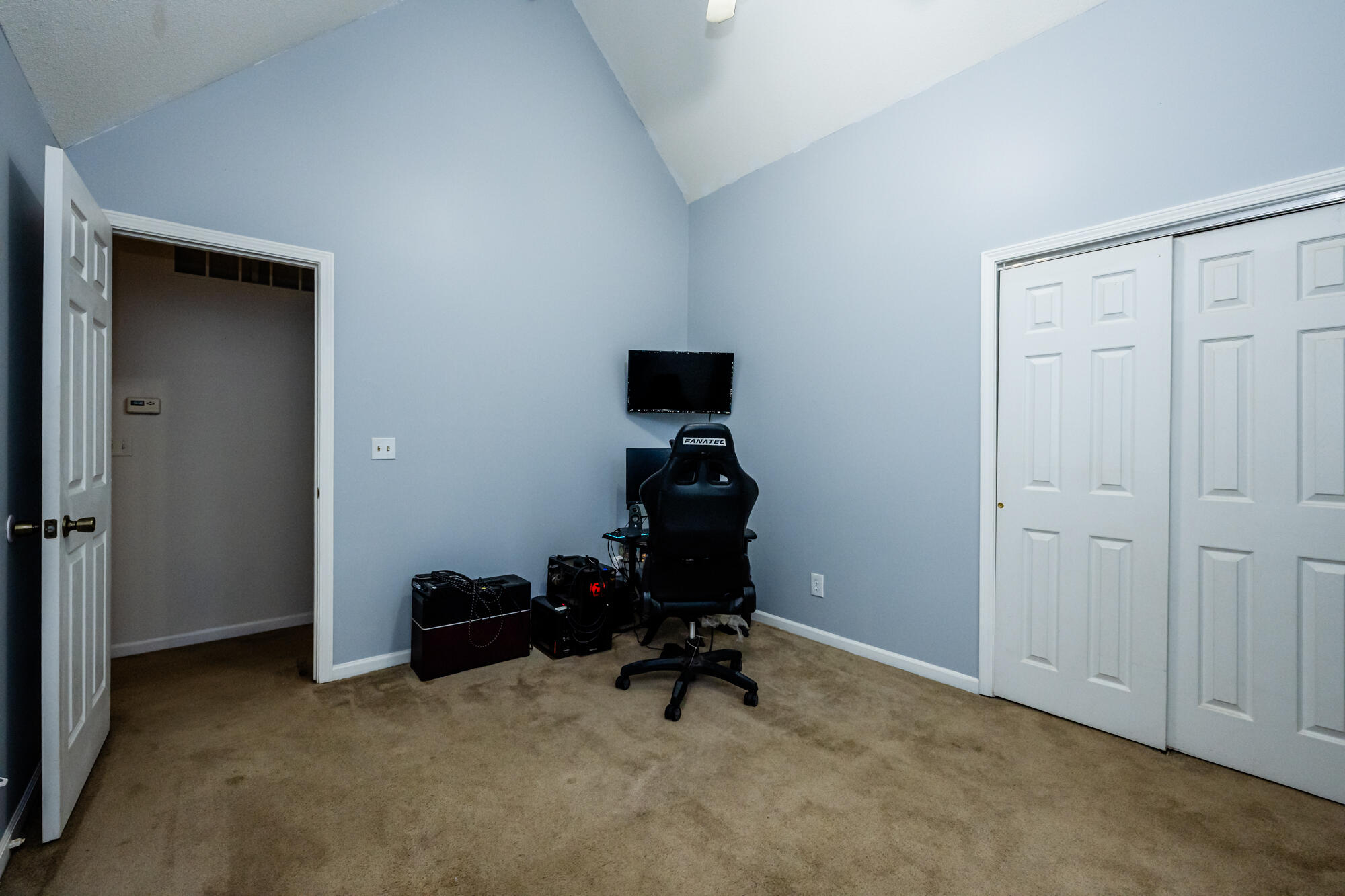 6515 Niagara Circle Stevensville MI 49127