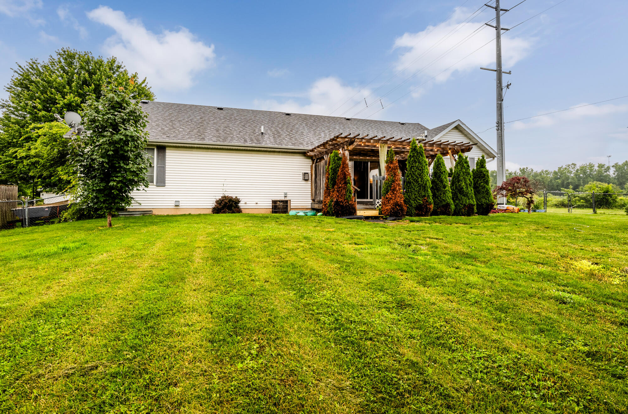6515 Niagara Circle Stevensville MI 49127