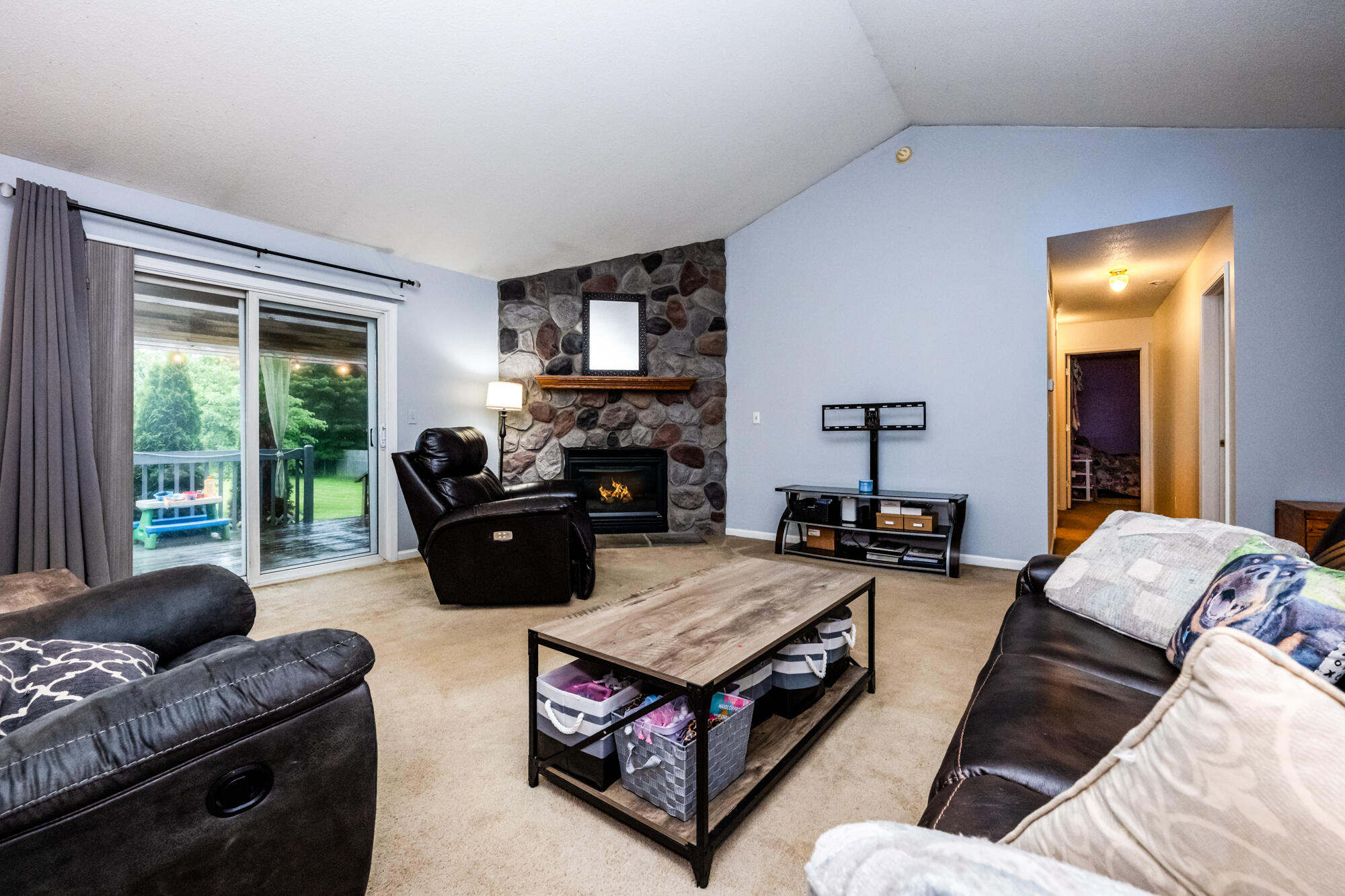 6515 Niagara Circle Stevensville MI 49127