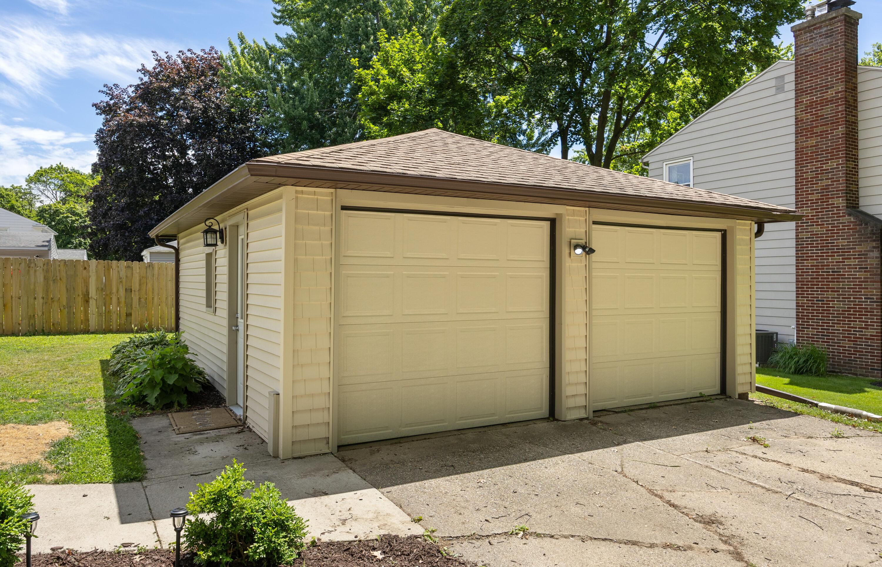 1904 Griggs Street SE Grand Rapids MI 49506