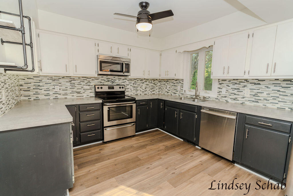 3243 Royal Oak Road Muskegon MI 49441