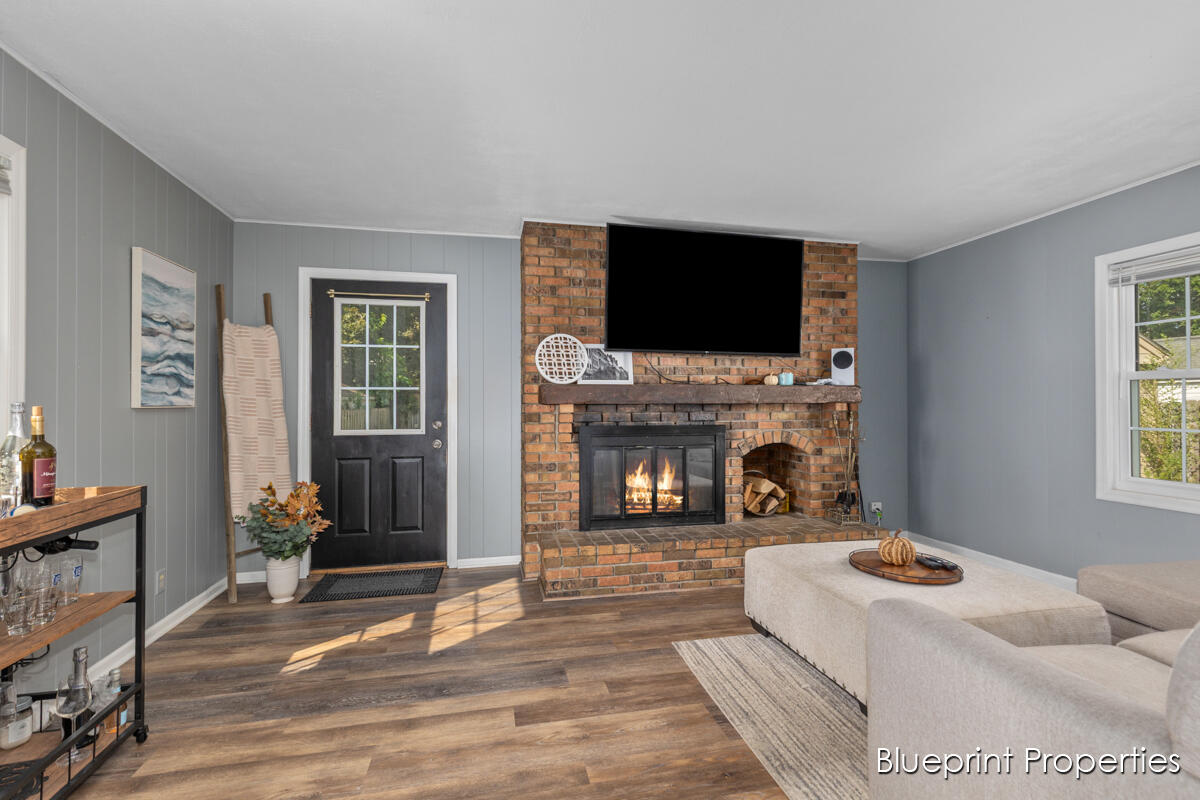 1123 Ottillia Street SE Grand Rapids MI 49507