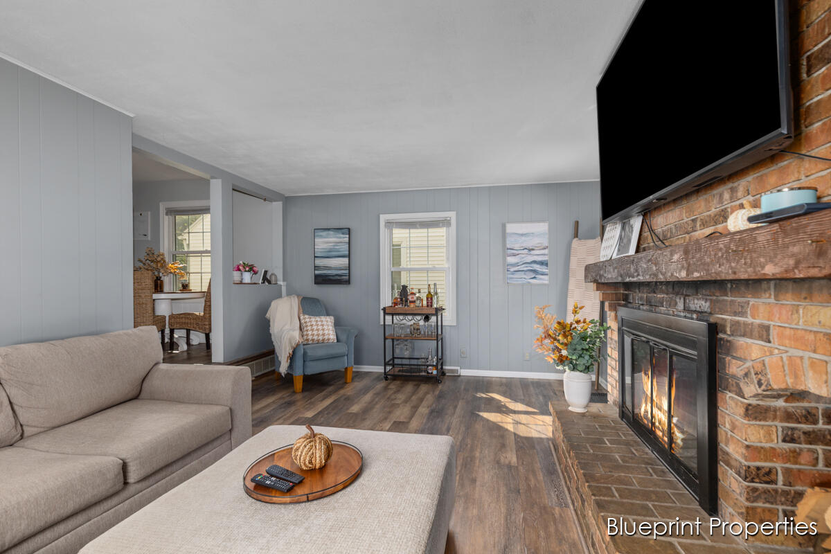 1123 Ottillia Street SE Grand Rapids MI 49507