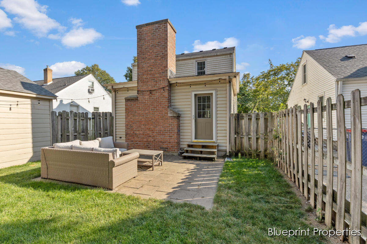 1123 Ottillia Street SE Grand Rapids MI 49507