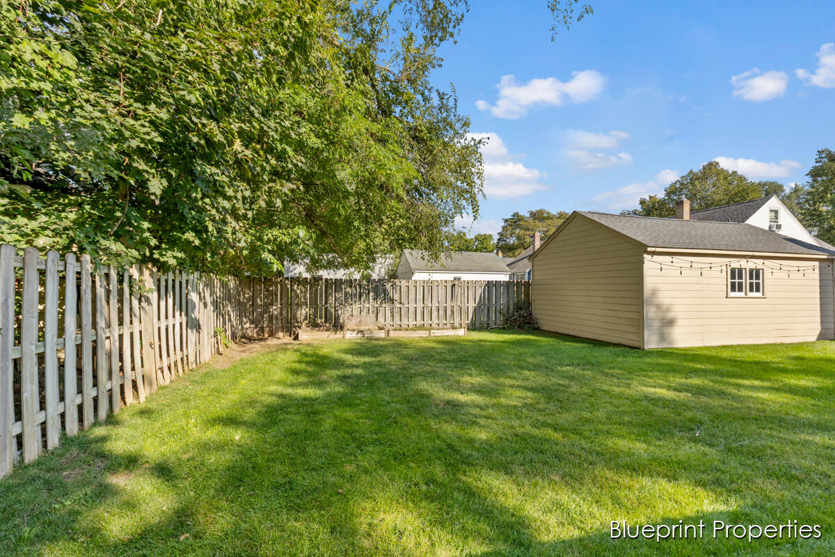 1123 Ottillia Street SE Grand Rapids MI 49507