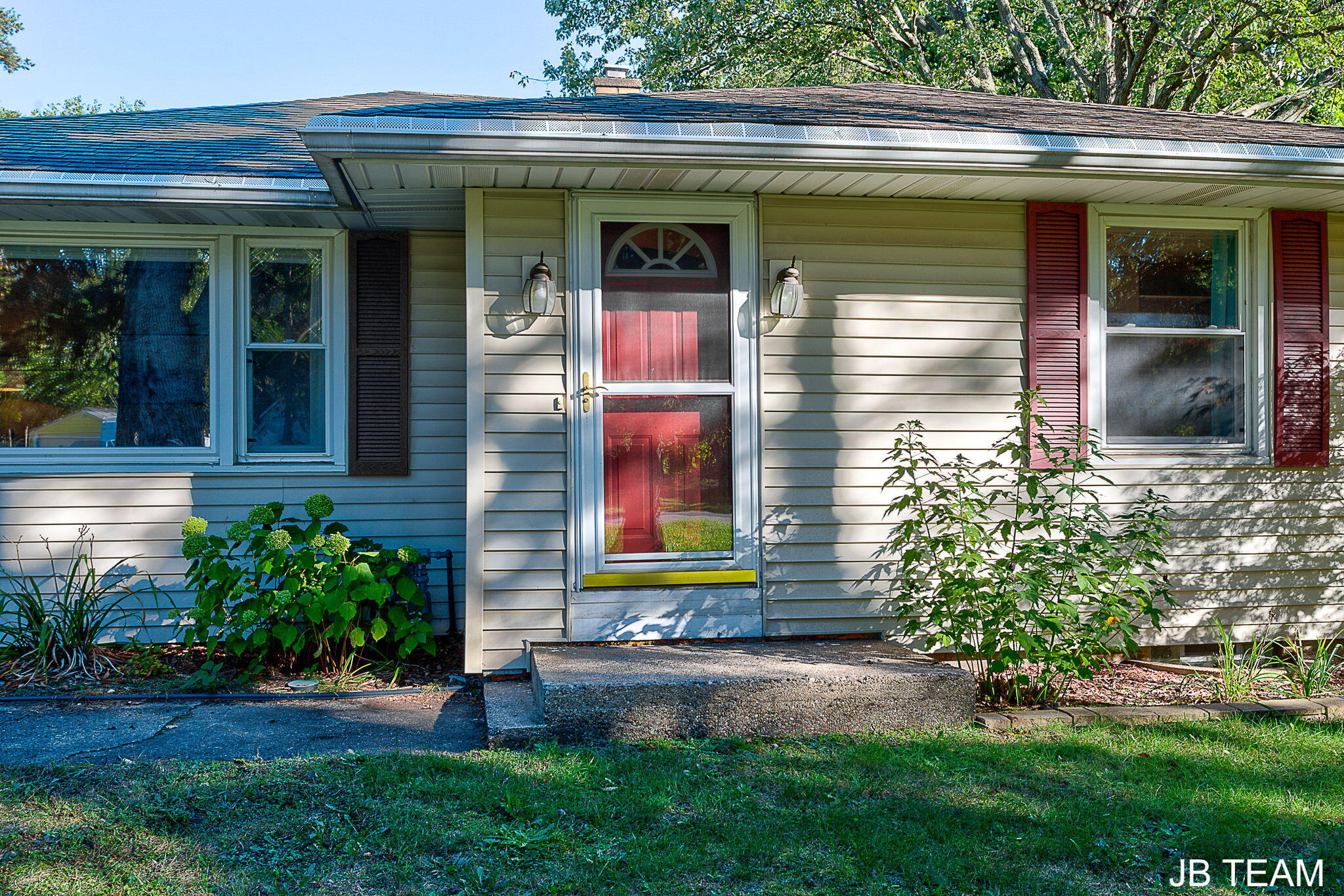 257 Mae Rose Avenue Holland MI 49424