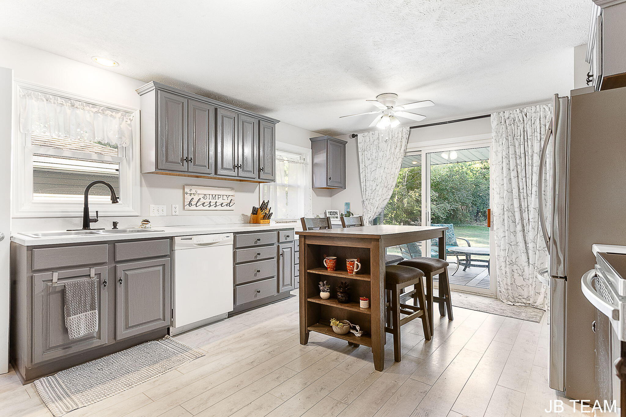 257 Mae Rose Avenue Holland MI 49424