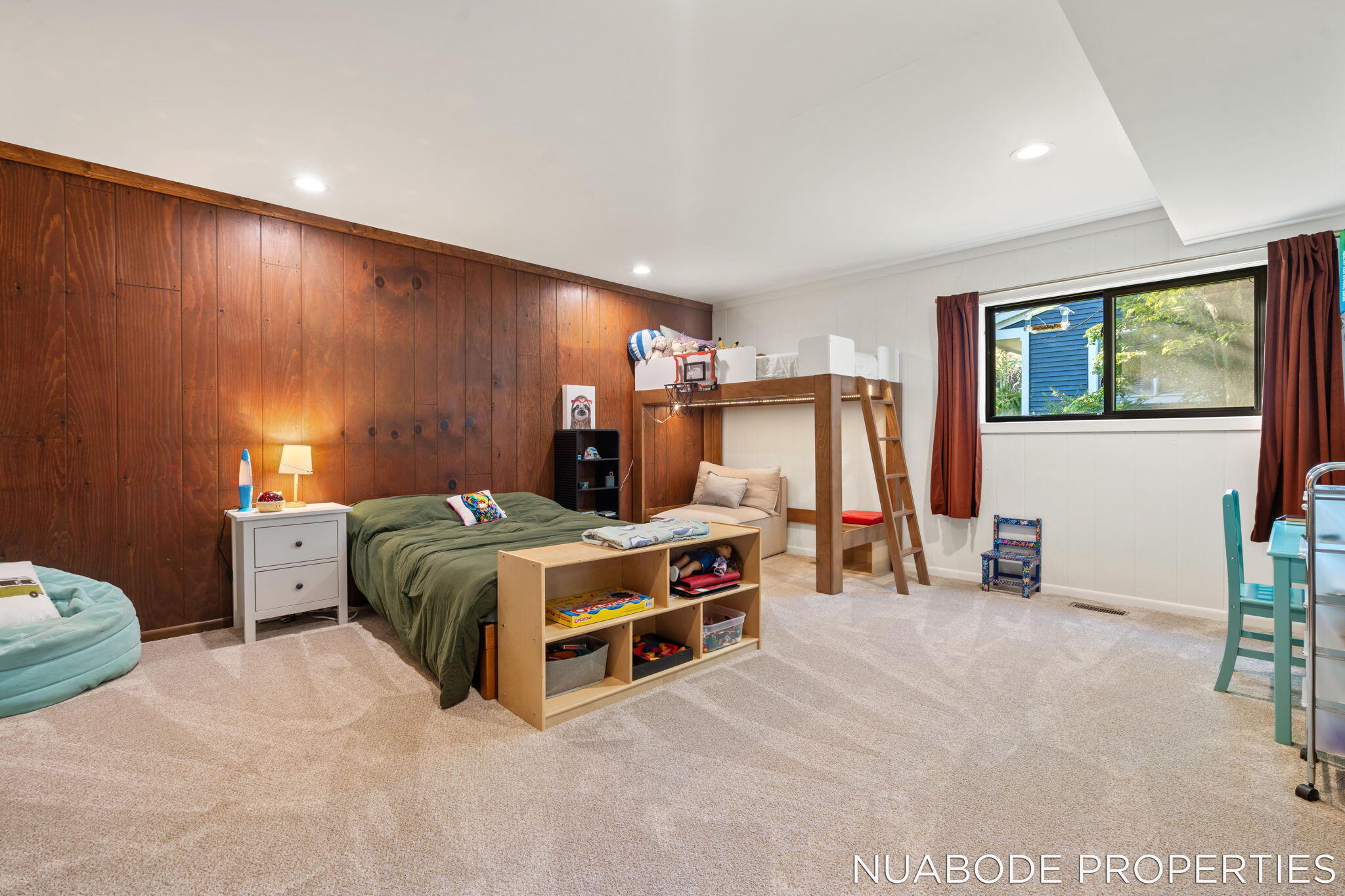 3895 Keeweenaw Drive NE Grand Rapids MI 49525