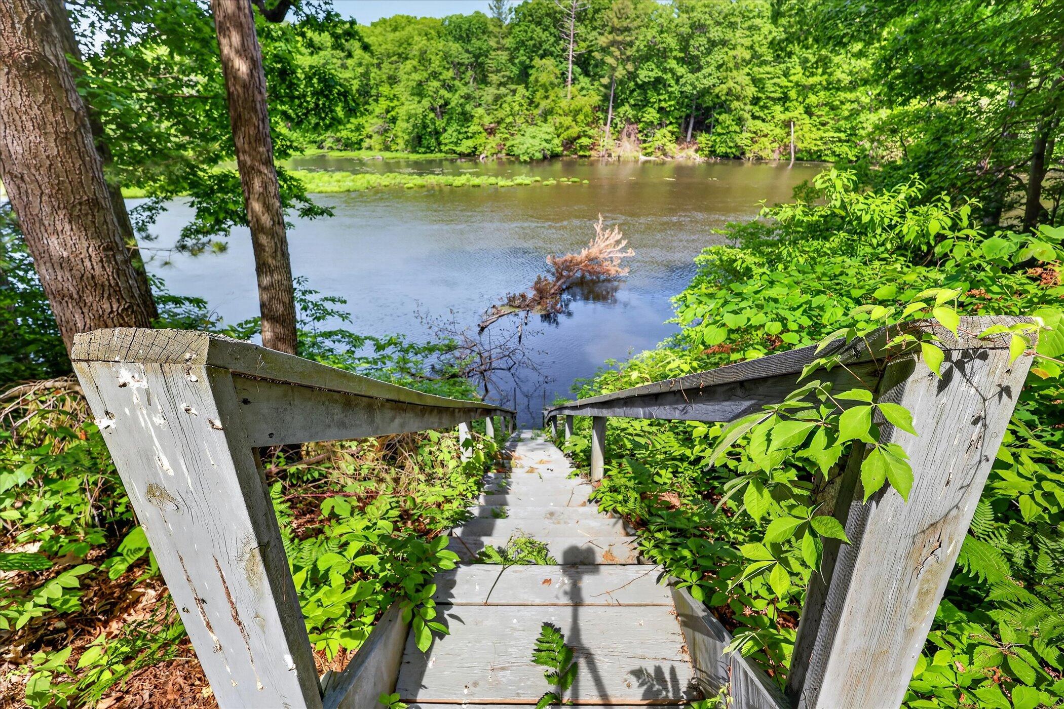 1286 Bridge Road Allegan MI 49010