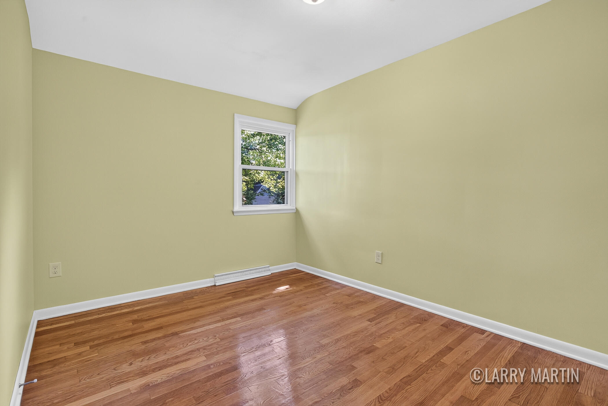 1916 Manning Avenue NW Grand Rapids MI 49534