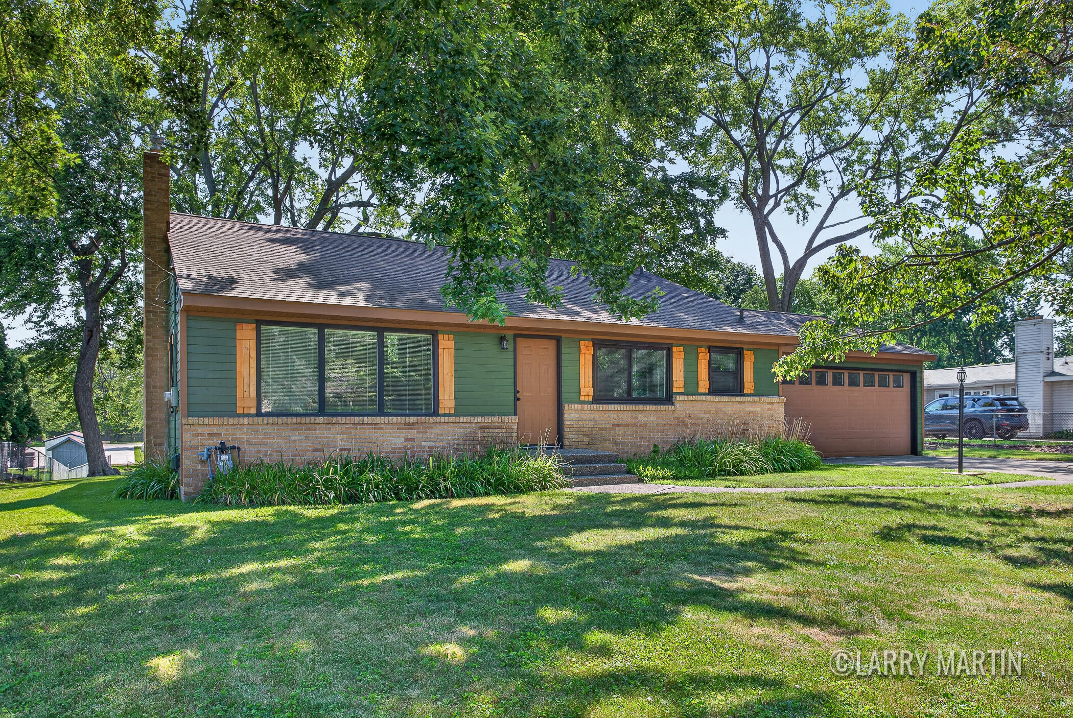 1916 Manning Avenue NW Grand Rapids MI 49534