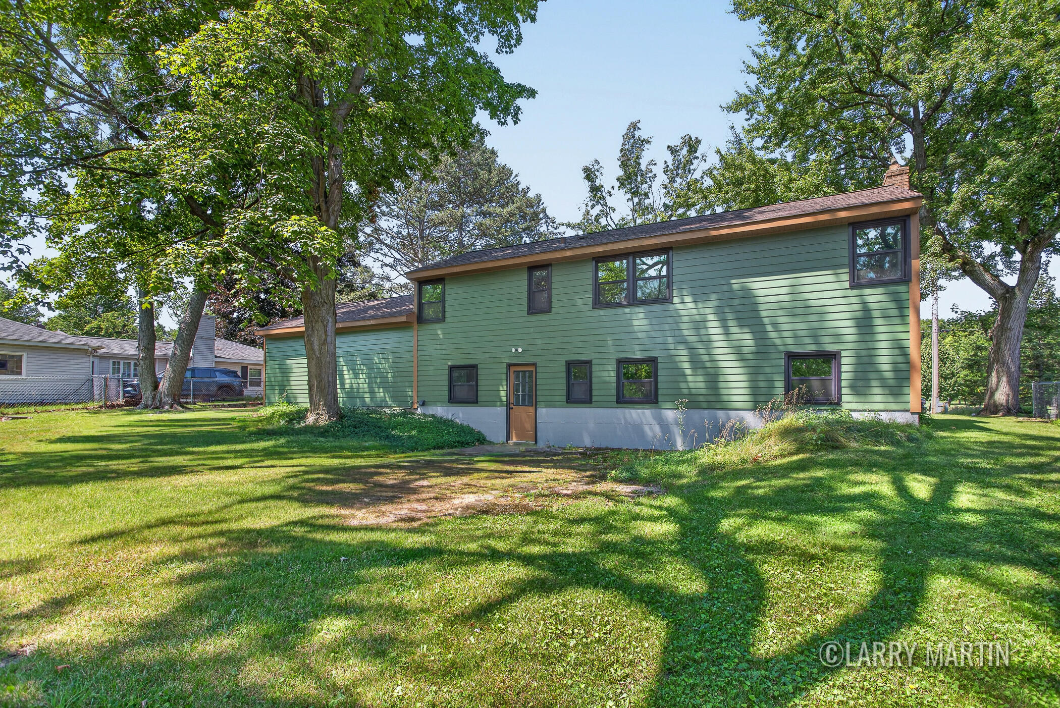 1916 Manning Avenue NW Grand Rapids MI 49534
