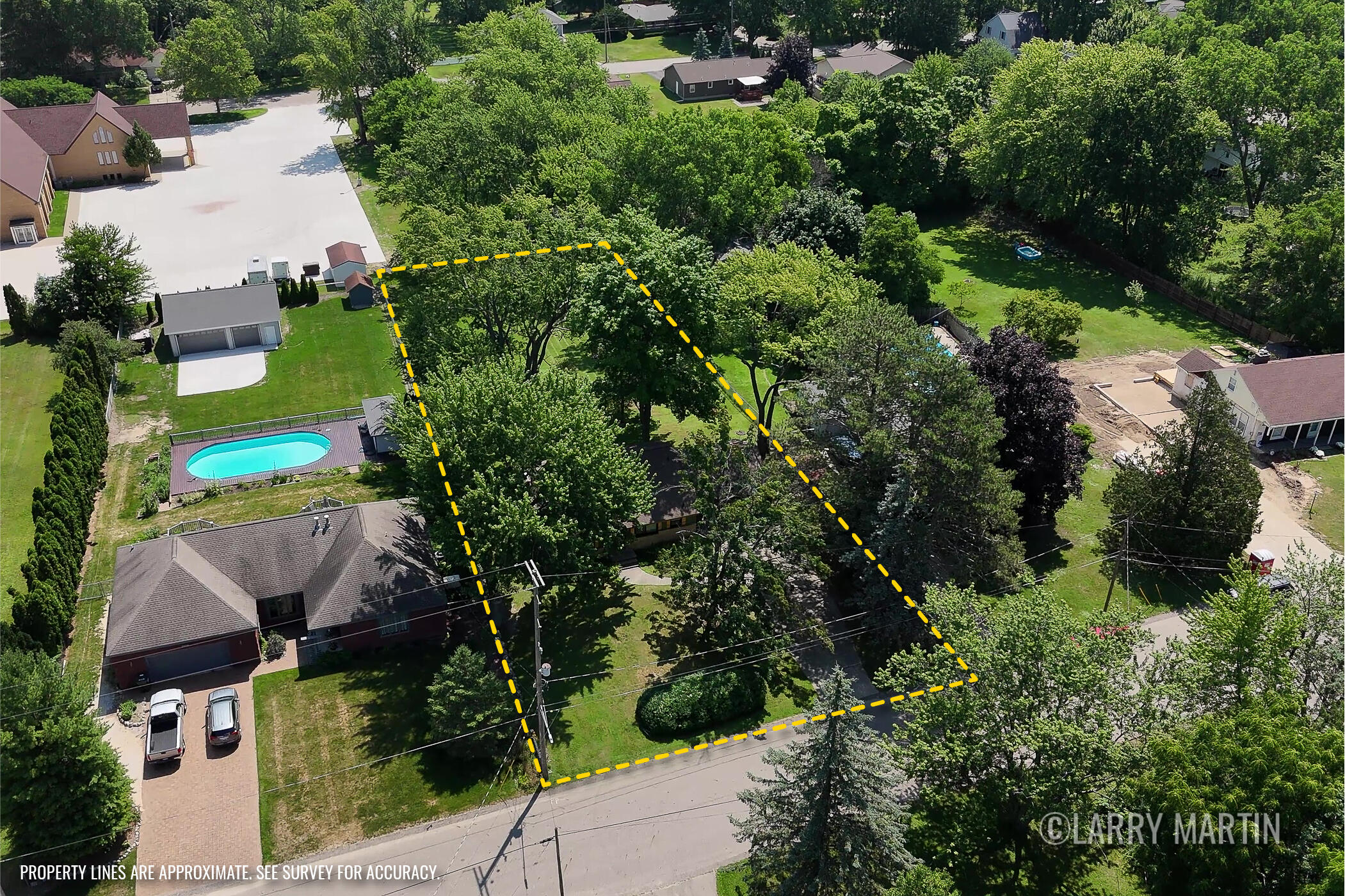1916 Manning Avenue NW Grand Rapids MI 49534