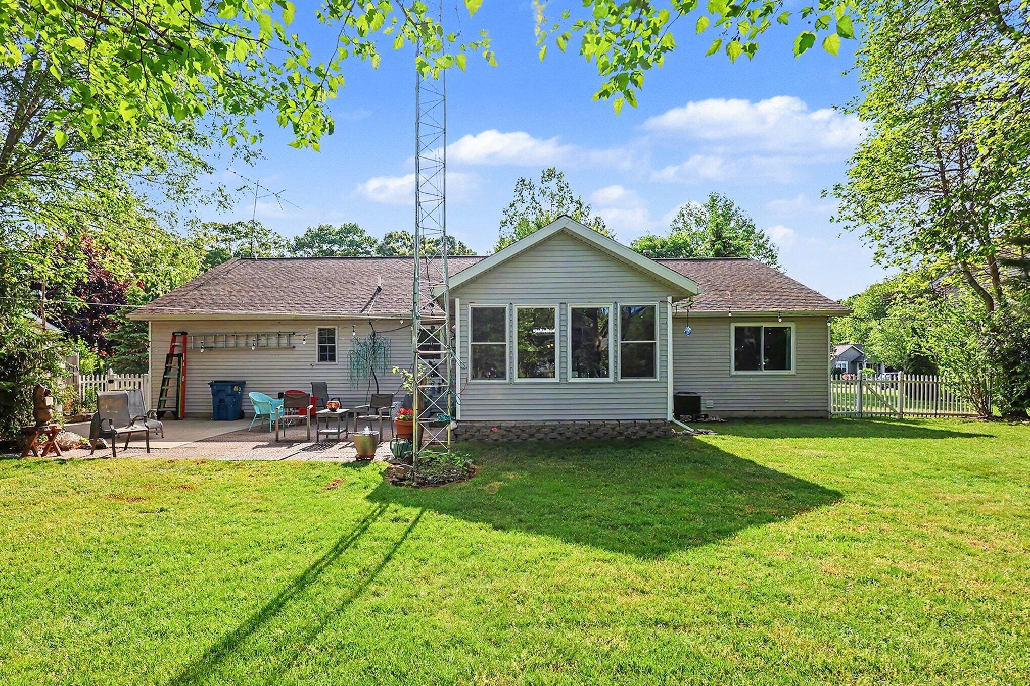 14905 Canary Drive Grand Haven MI 49417